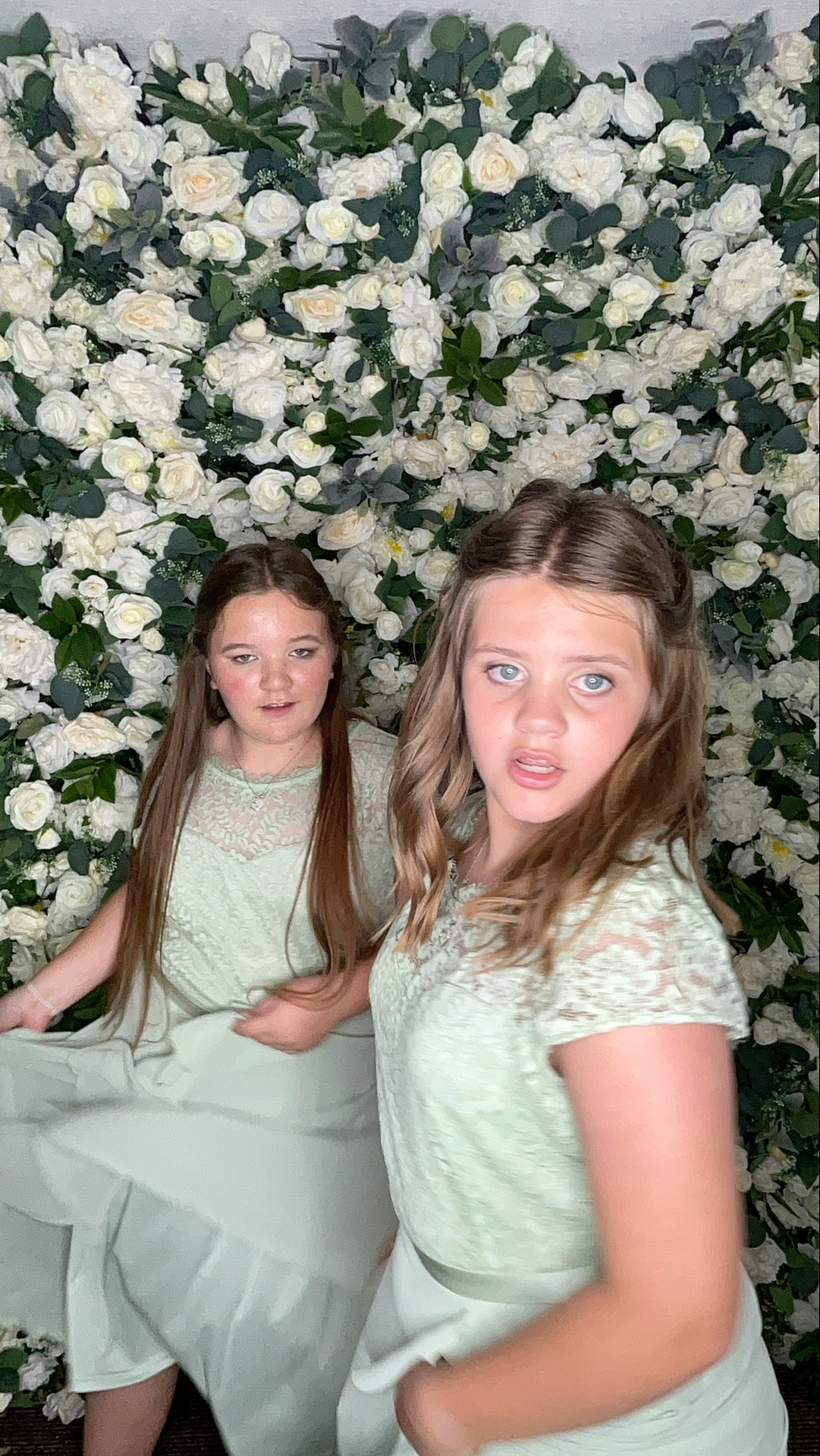 Deone & Jason Photo Booth Images  | View more photos from the event at gallery.magicimages.uk/u/MagicImages/Deone-Jason-Photo-Booth-Images