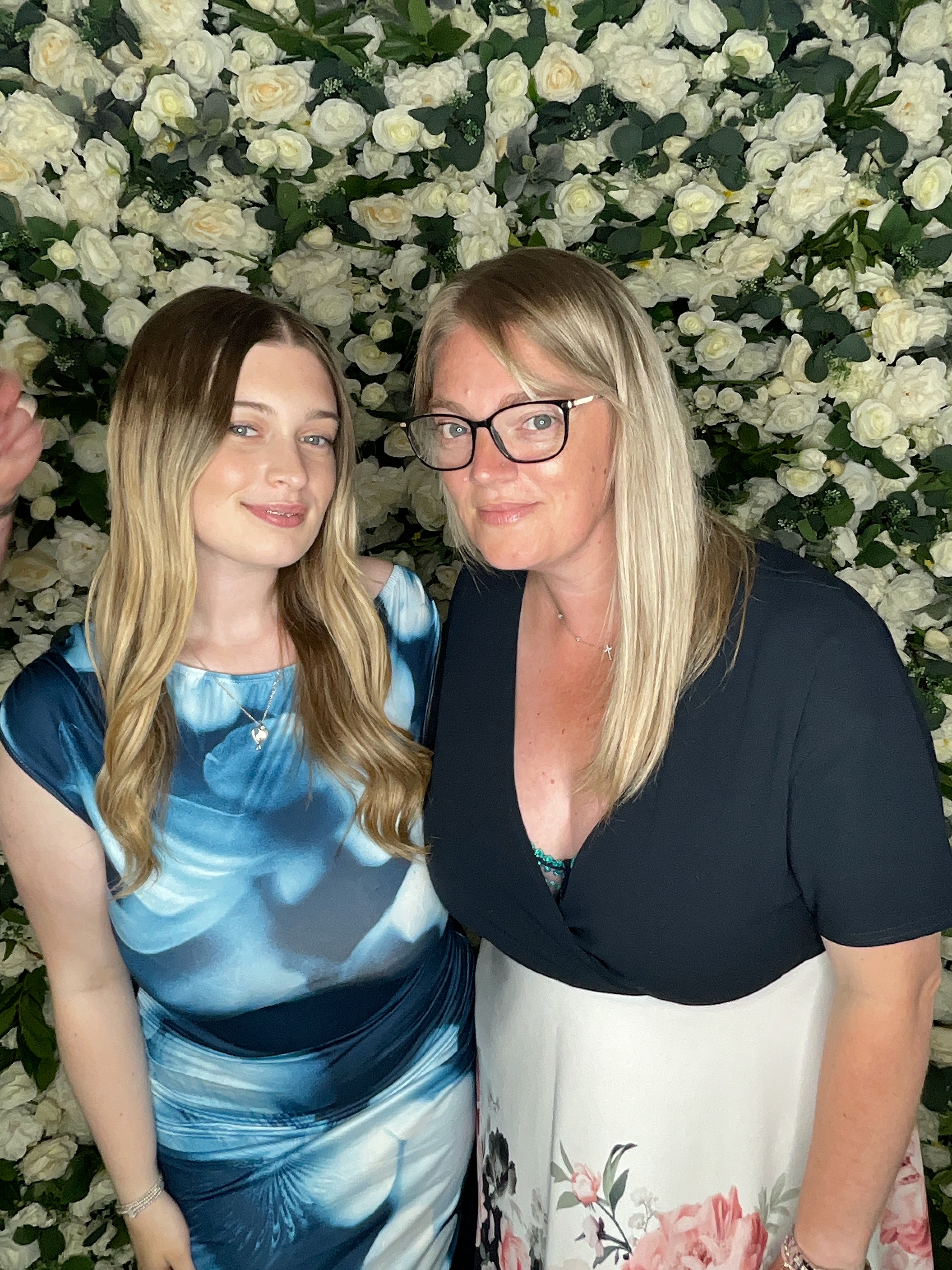 Deone & Jason Photo Booth Images  | View more photos from the event at gallery.magicimages.uk/u/MagicImages/Deone-Jason-Photo-Booth-Images