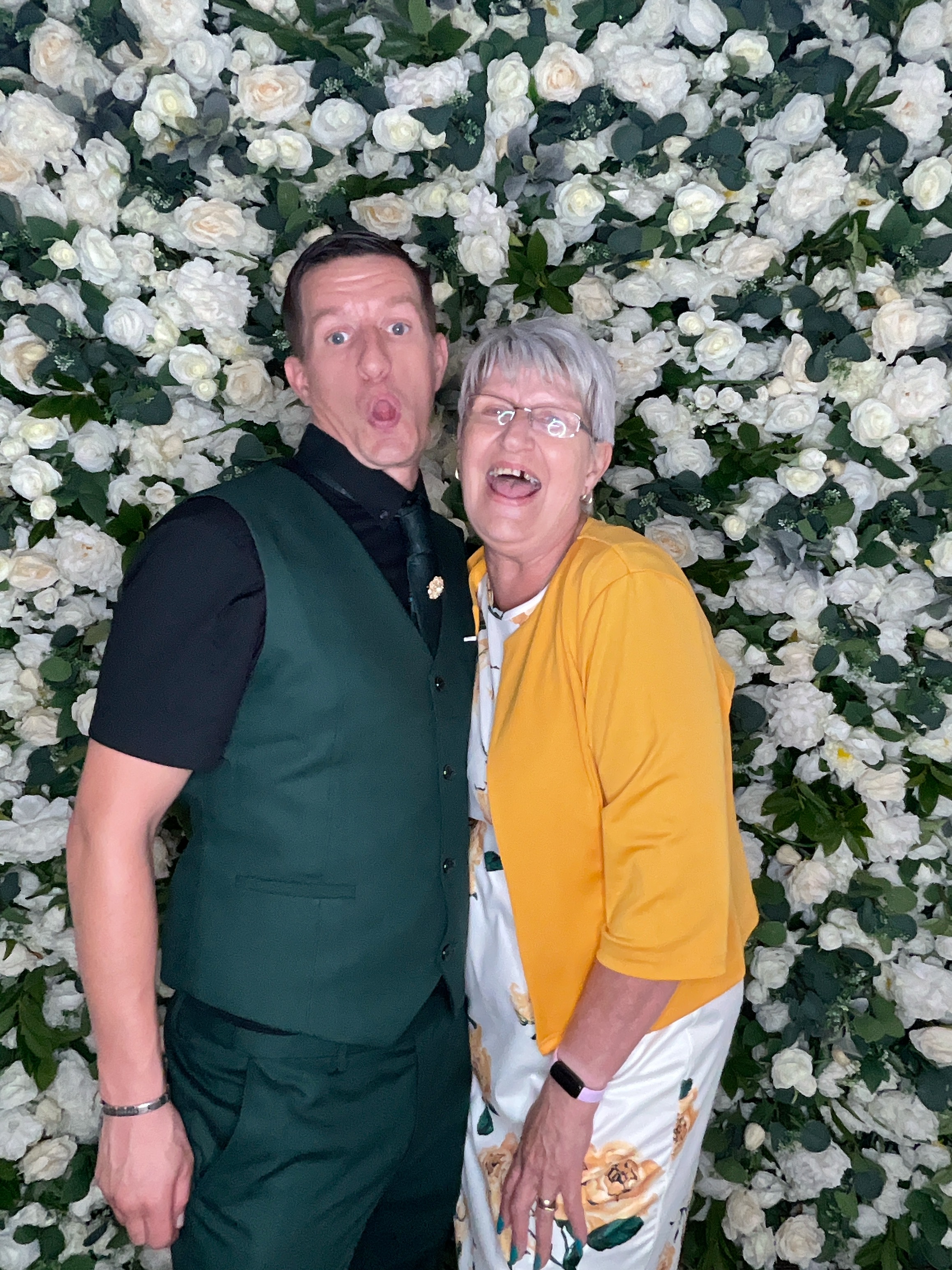 Deone & Jason Photo Booth Images  | View more photos from the event at gallery.magicimages.uk/u/MagicImages/Deone-Jason-Photo-Booth-Images