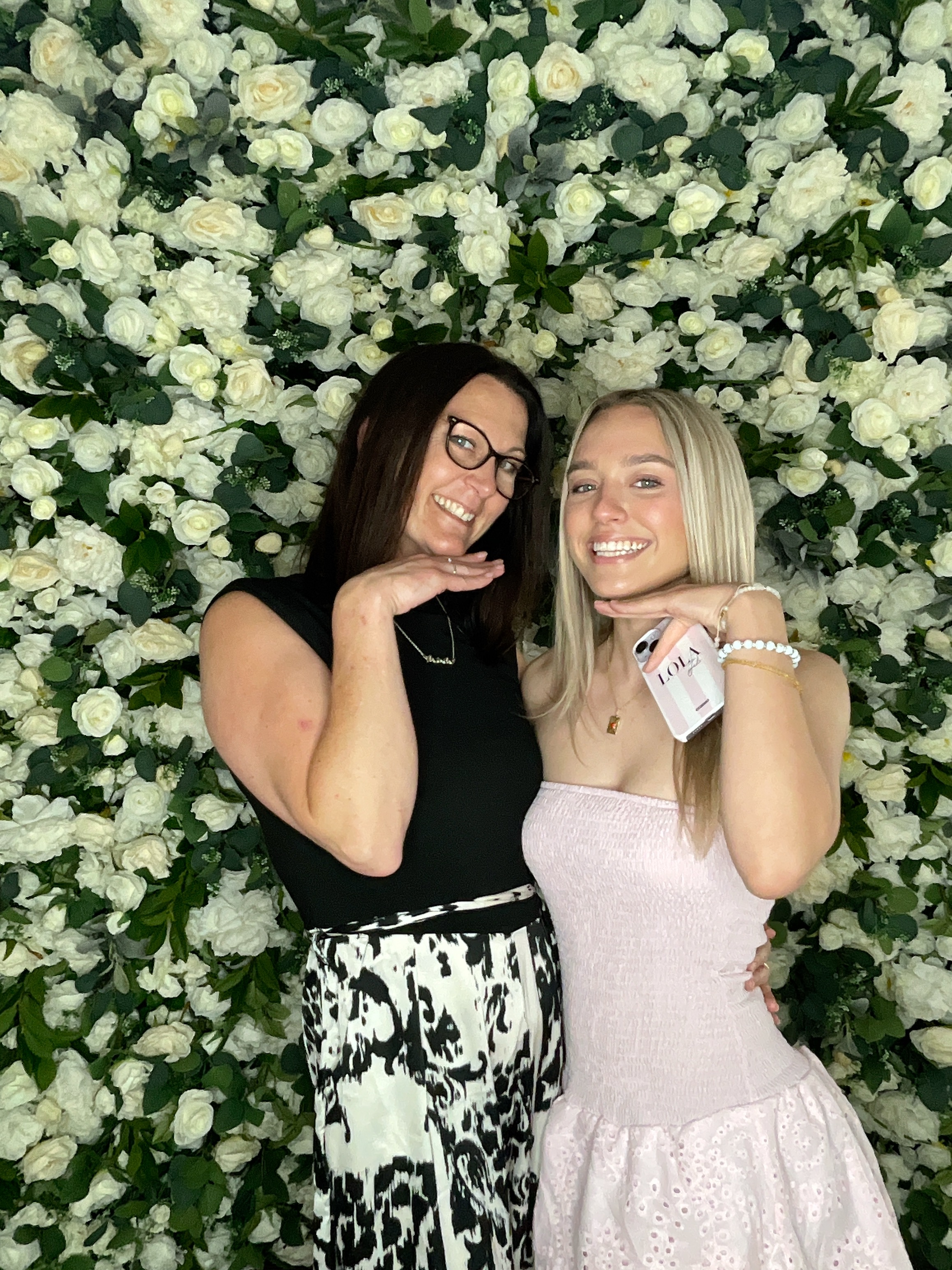 Deone & Jason Photo Booth Images  | View more photos from the event at gallery.magicimages.uk/u/MagicImages/Deone-Jason-Photo-Booth-Images