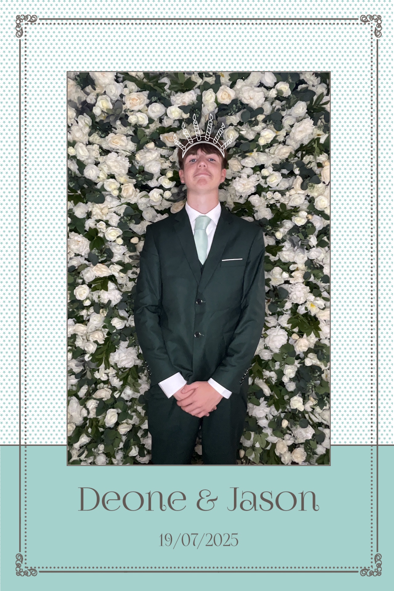 Deone & Jason Photo Booth Images  | View more photos from the event at gallery.magicimages.uk/u/MagicImages/Deone-Jason-Photo-Booth-Images