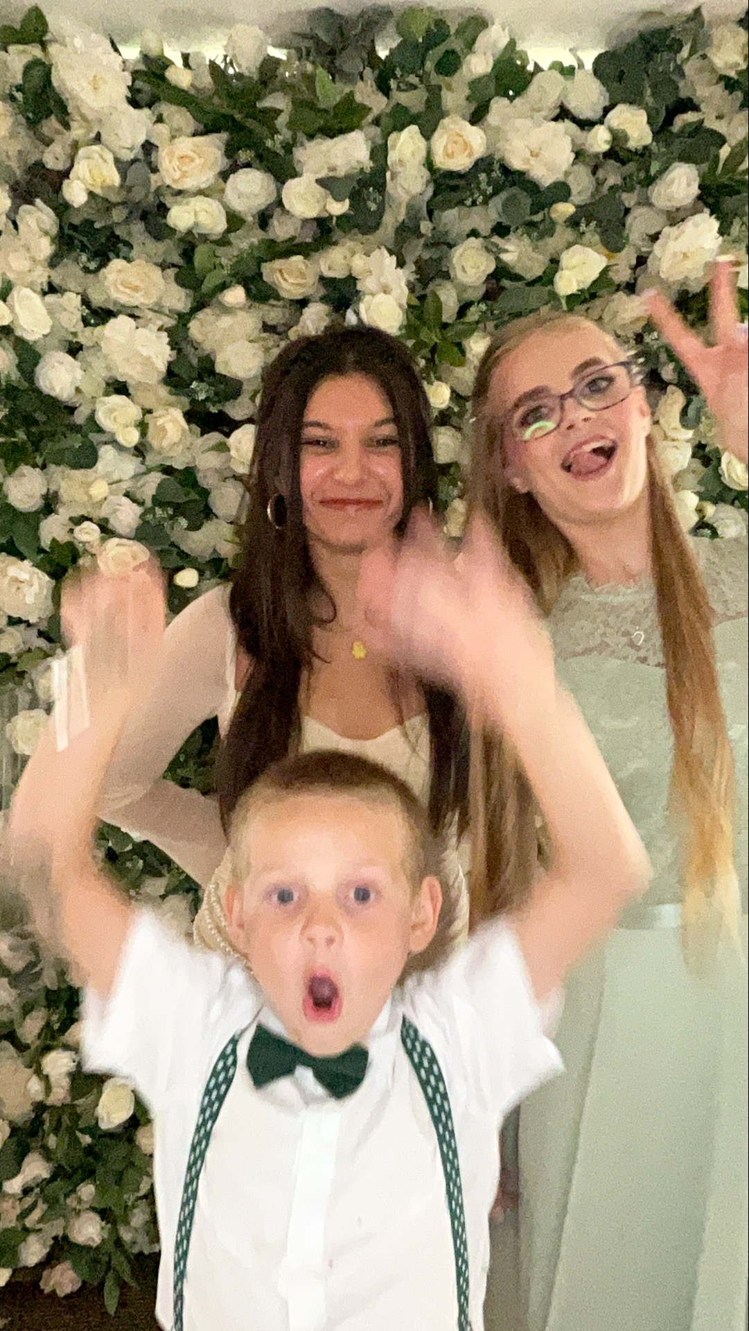 Deone & Jason Photo Booth Images  | View more photos from the event at gallery.magicimages.uk/u/MagicImages/Deone-Jason-Photo-Booth-Images