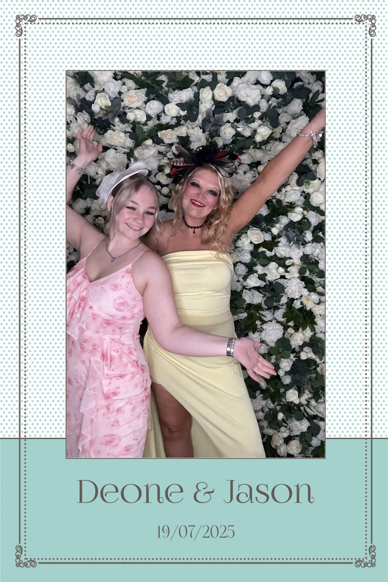 Deone & Jason Photo Booth Images  | View more photos from the event at gallery.magicimages.uk/u/MagicImages/Deone-Jason-Photo-Booth-Images