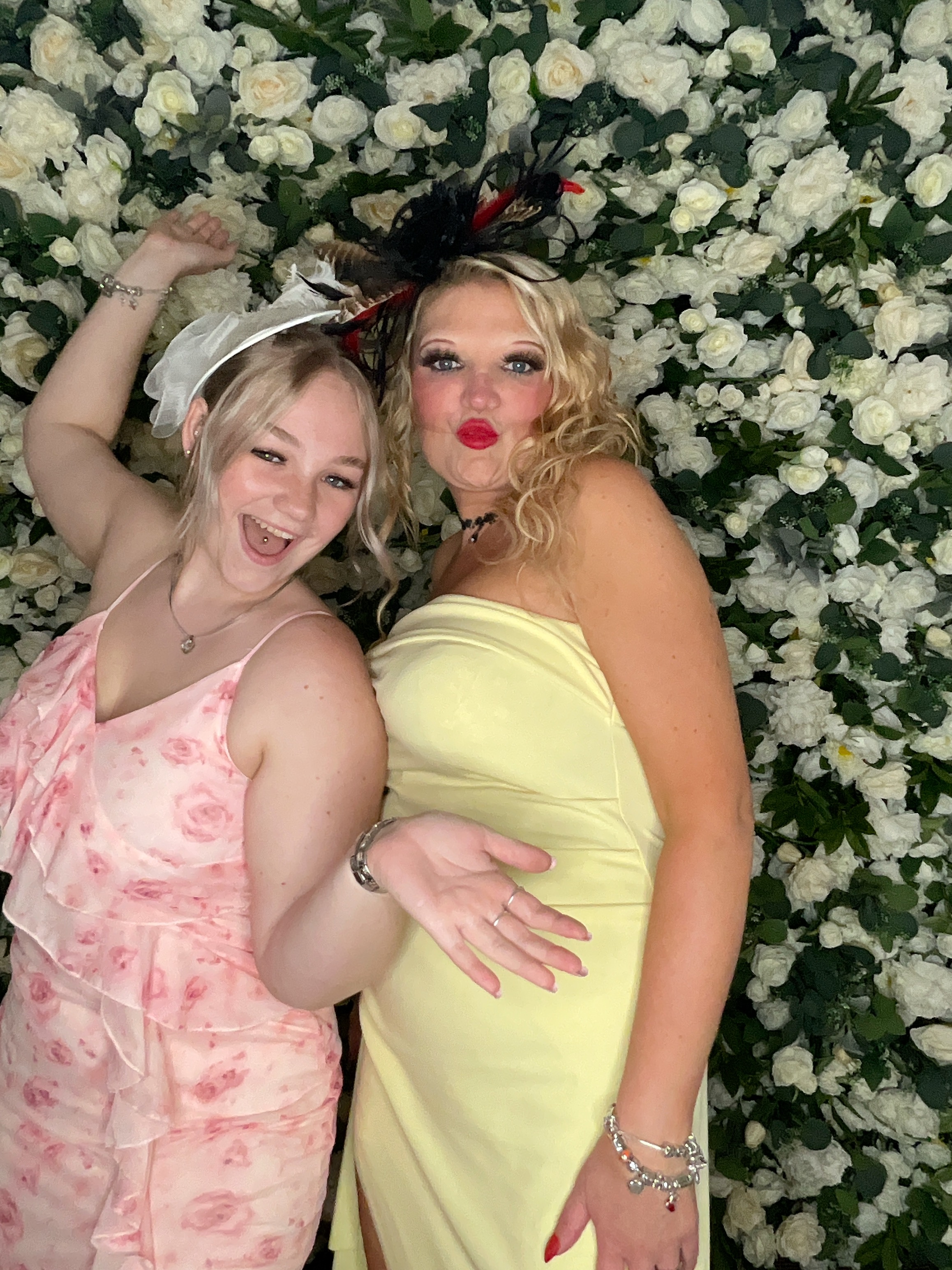 Deone & Jason Photo Booth Images  | View more photos from the event at gallery.magicimages.uk/u/MagicImages/Deone-Jason-Photo-Booth-Images