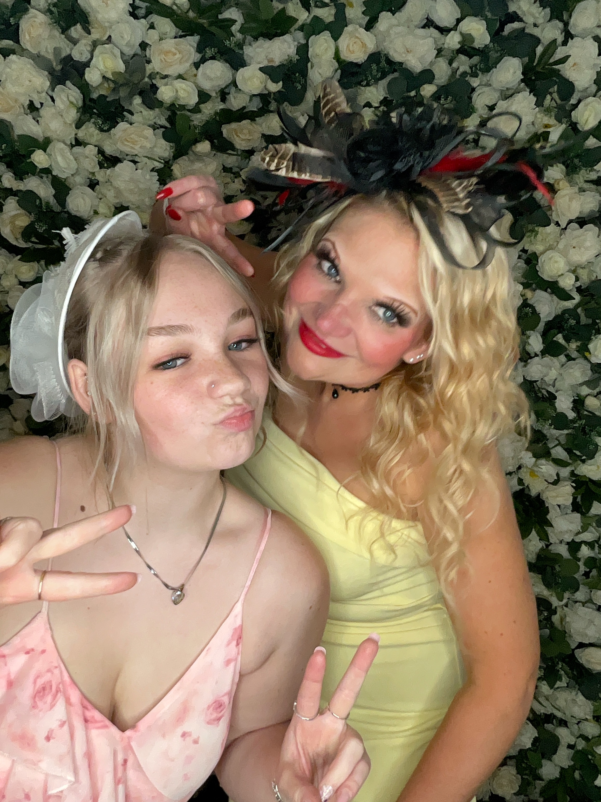 Deone & Jason Photo Booth Images  | View more photos from the event at gallery.magicimages.uk/u/MagicImages/Deone-Jason-Photo-Booth-Images