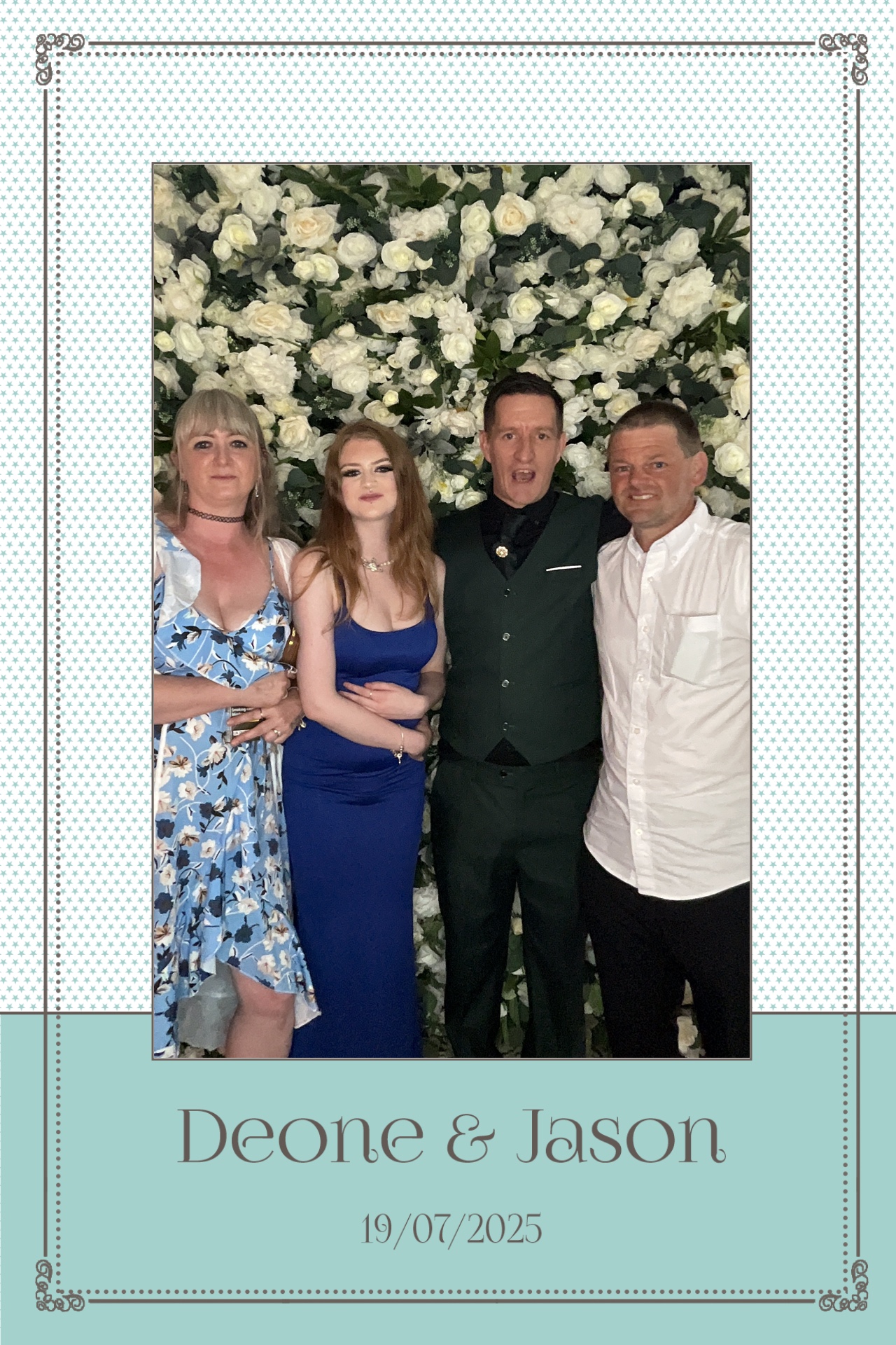 Deone & Jason Photo Booth Images  | View more photos from the event at gallery.magicimages.uk/u/MagicImages/Deone-Jason-Photo-Booth-Images