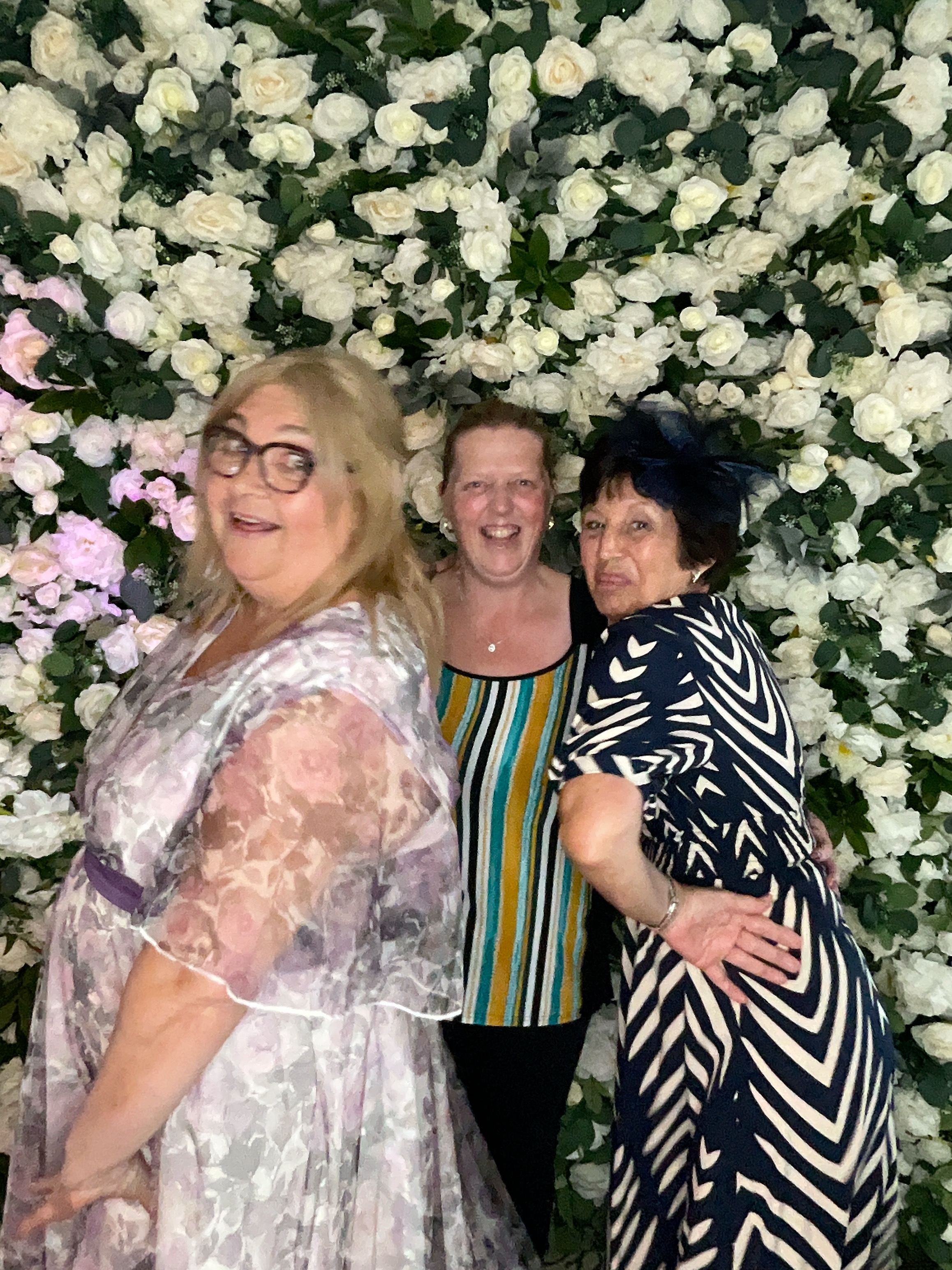 Deone & Jason Photo Booth Images  | View more photos from the event at gallery.magicimages.uk/u/MagicImages/Deone-Jason-Photo-Booth-Images