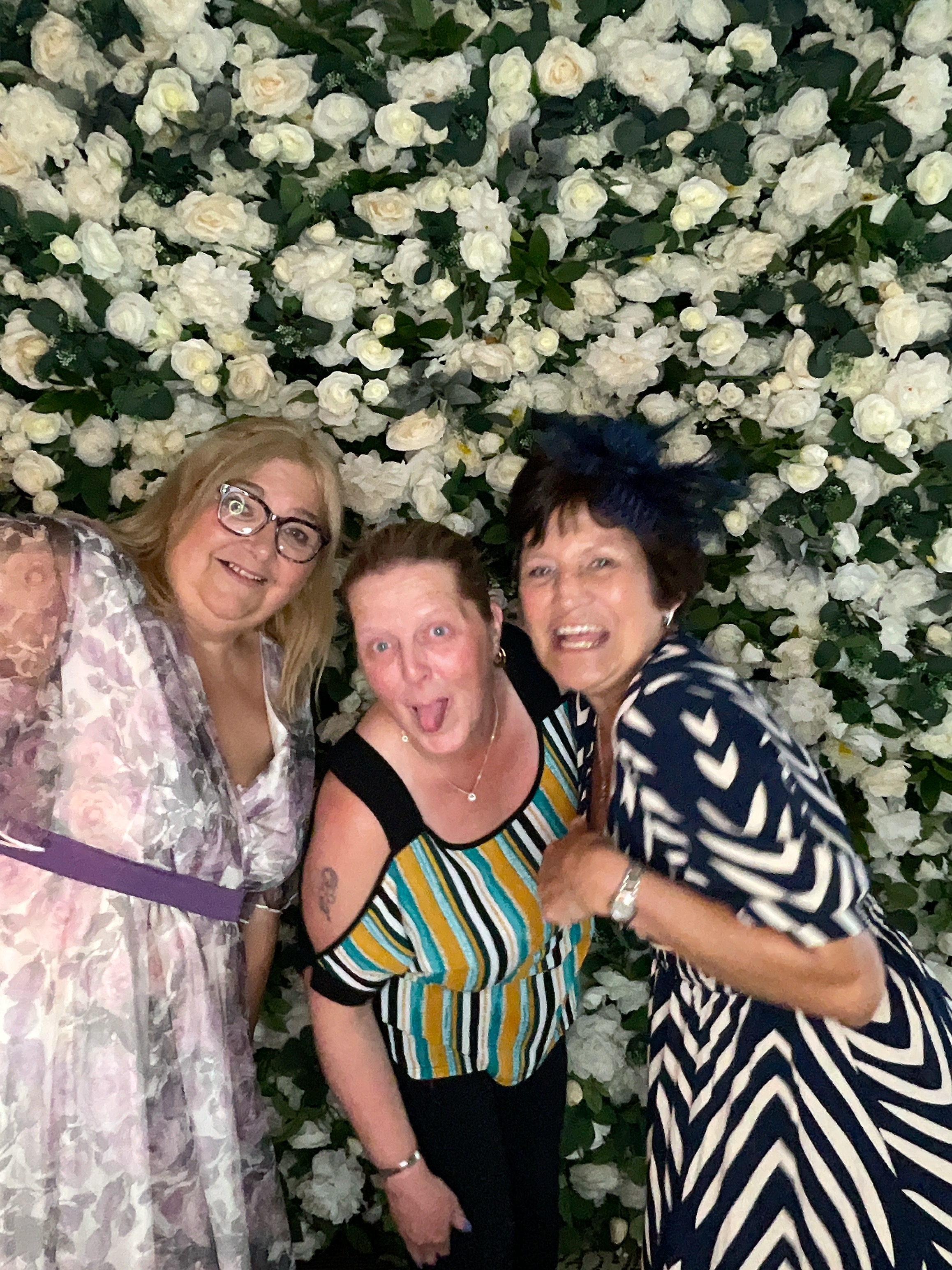 Deone & Jason Photo Booth Images  | View more photos from the event at gallery.magicimages.uk/u/MagicImages/Deone-Jason-Photo-Booth-Images