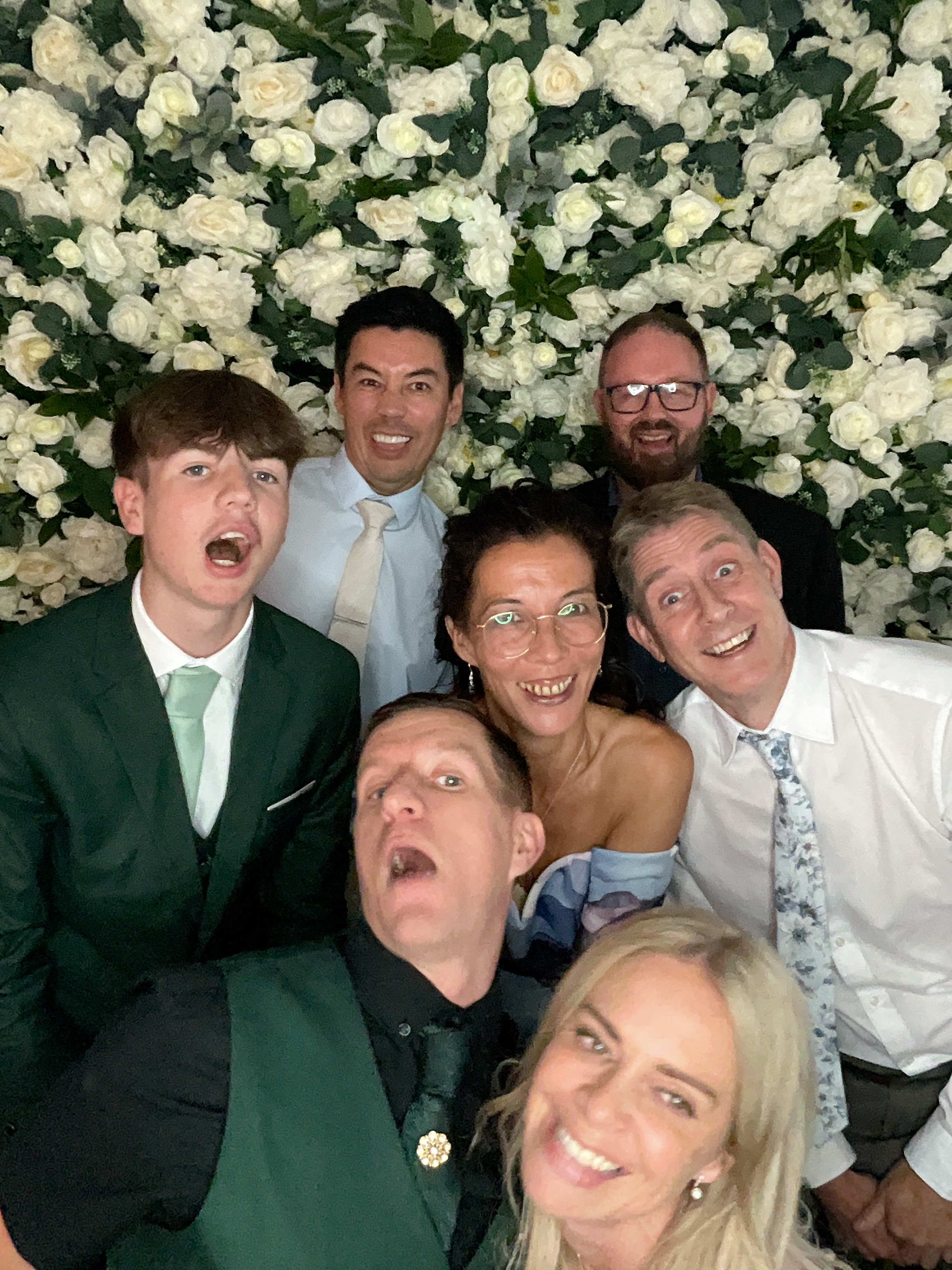 Deone & Jason Photo Booth Images  | View more photos from the event at gallery.magicimages.uk/u/MagicImages/Deone-Jason-Photo-Booth-Images