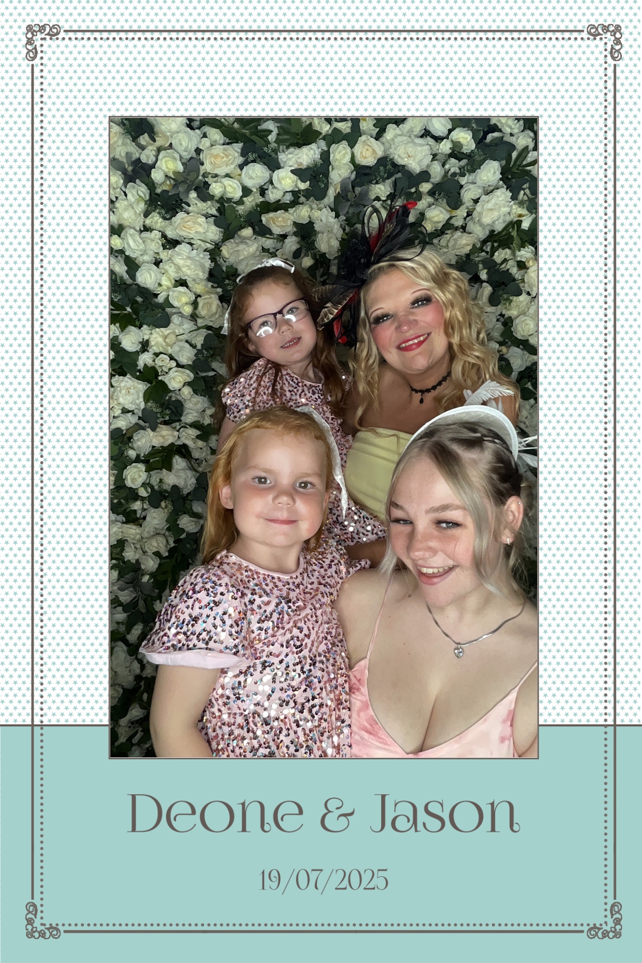 Deone & Jason Photo Booth Images  | View more photos from the event at gallery.magicimages.uk/u/MagicImages/Deone-Jason-Photo-Booth-Images