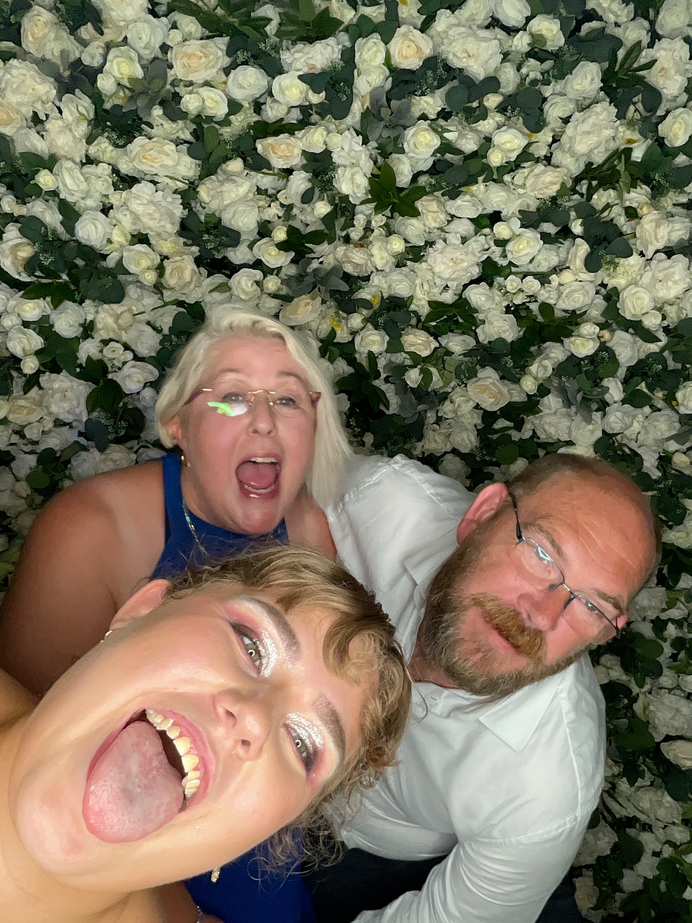 Deone & Jason Photo Booth Images  | View more photos from the event at gallery.magicimages.uk/u/MagicImages/Deone-Jason-Photo-Booth-Images