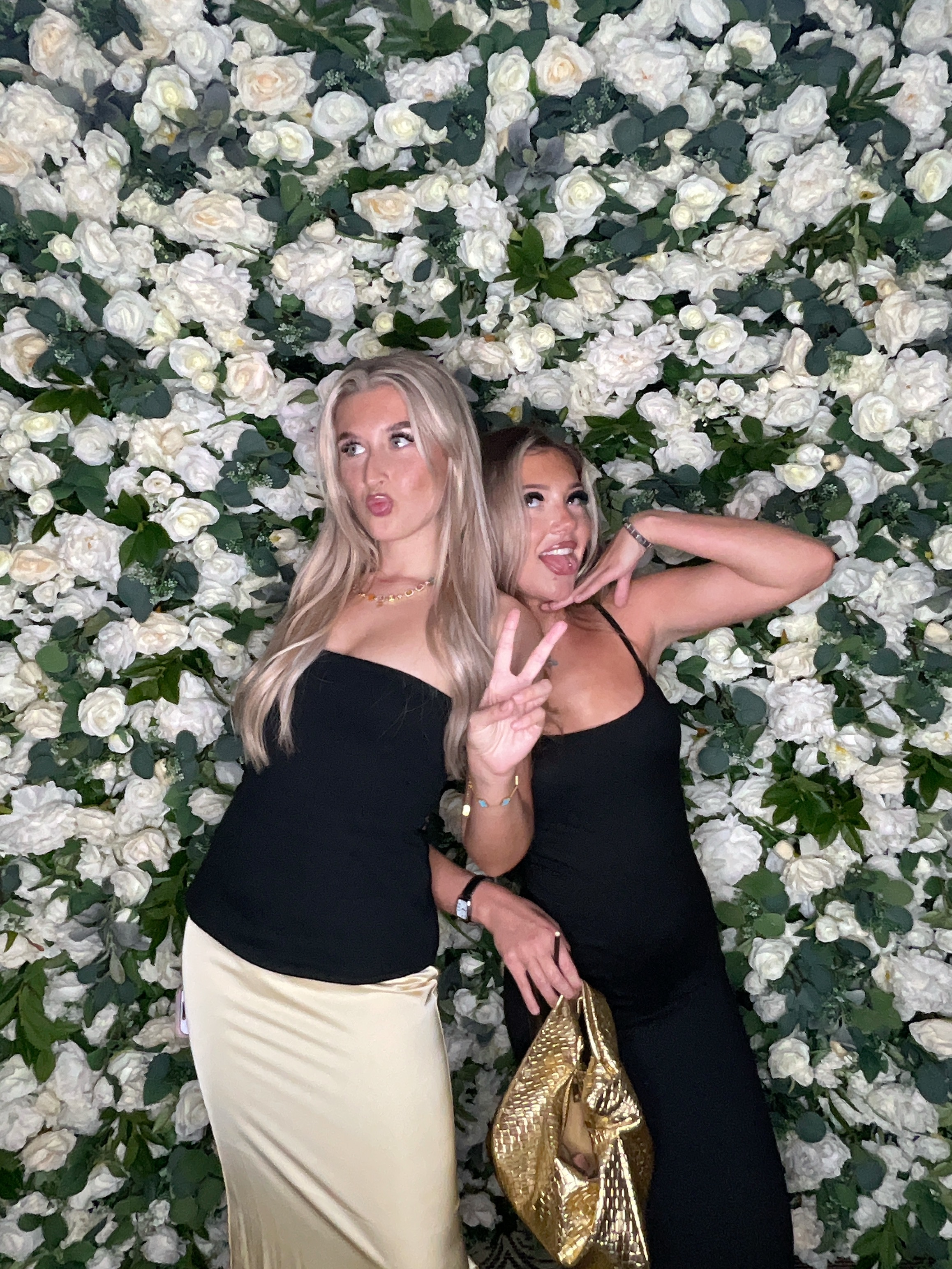 Deone & Jason Photo Booth Images  | View more photos from the event at gallery.magicimages.uk/u/MagicImages/Deone-Jason-Photo-Booth-Images