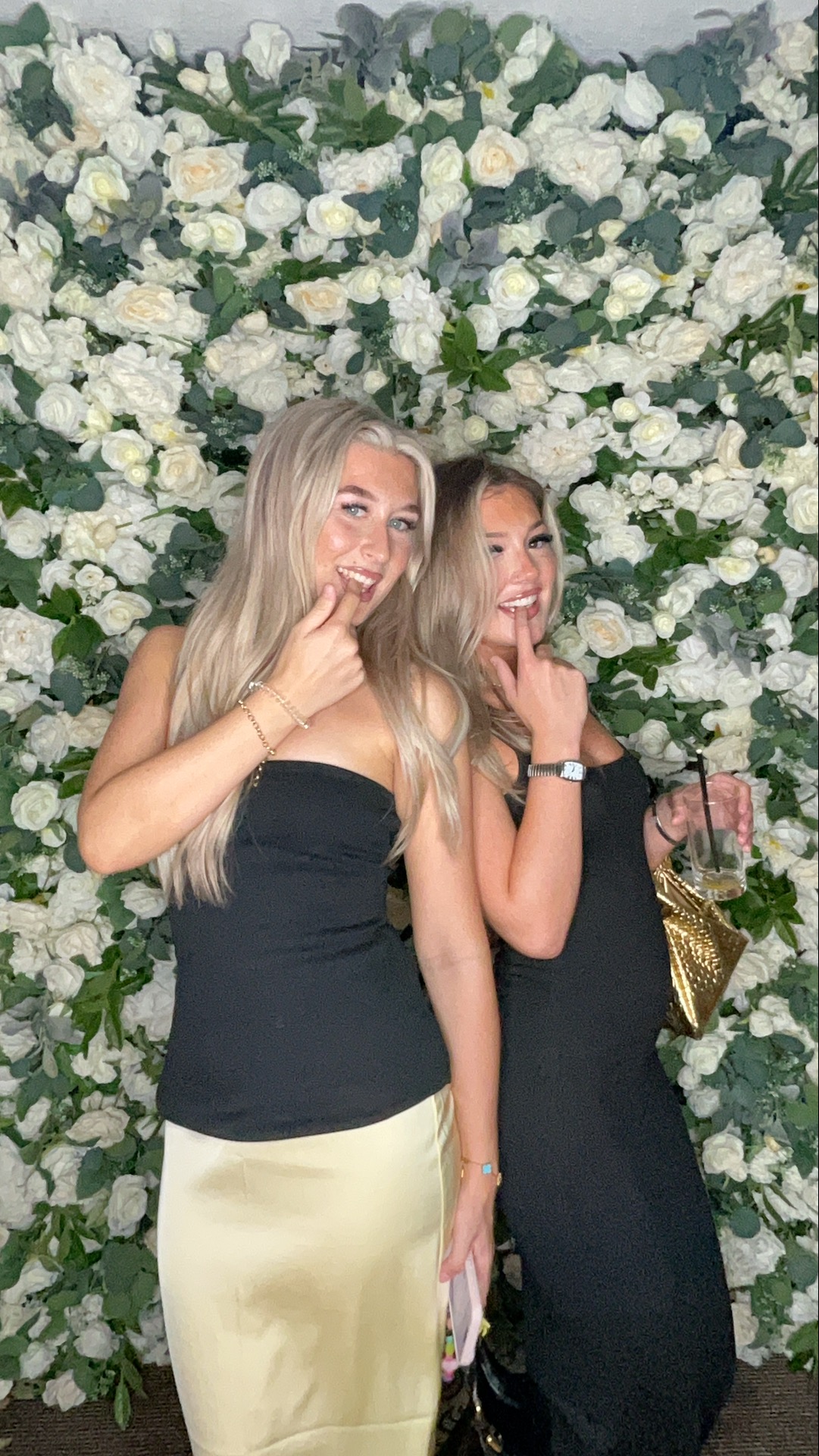 Deone & Jason Photo Booth Images  | View more photos from the event at gallery.magicimages.uk/u/MagicImages/Deone-Jason-Photo-Booth-Images