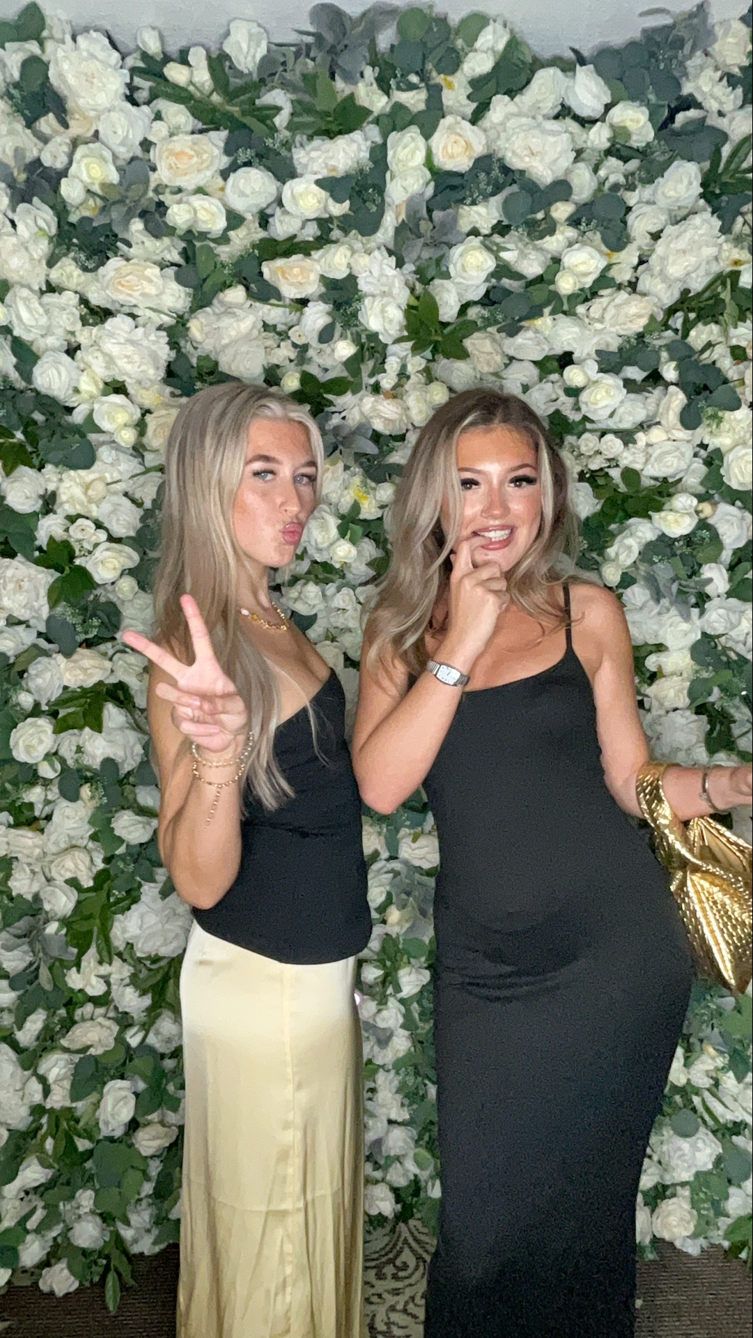 Deone & Jason Photo Booth Images  | View more photos from the event at gallery.magicimages.uk/u/MagicImages/Deone-Jason-Photo-Booth-Images