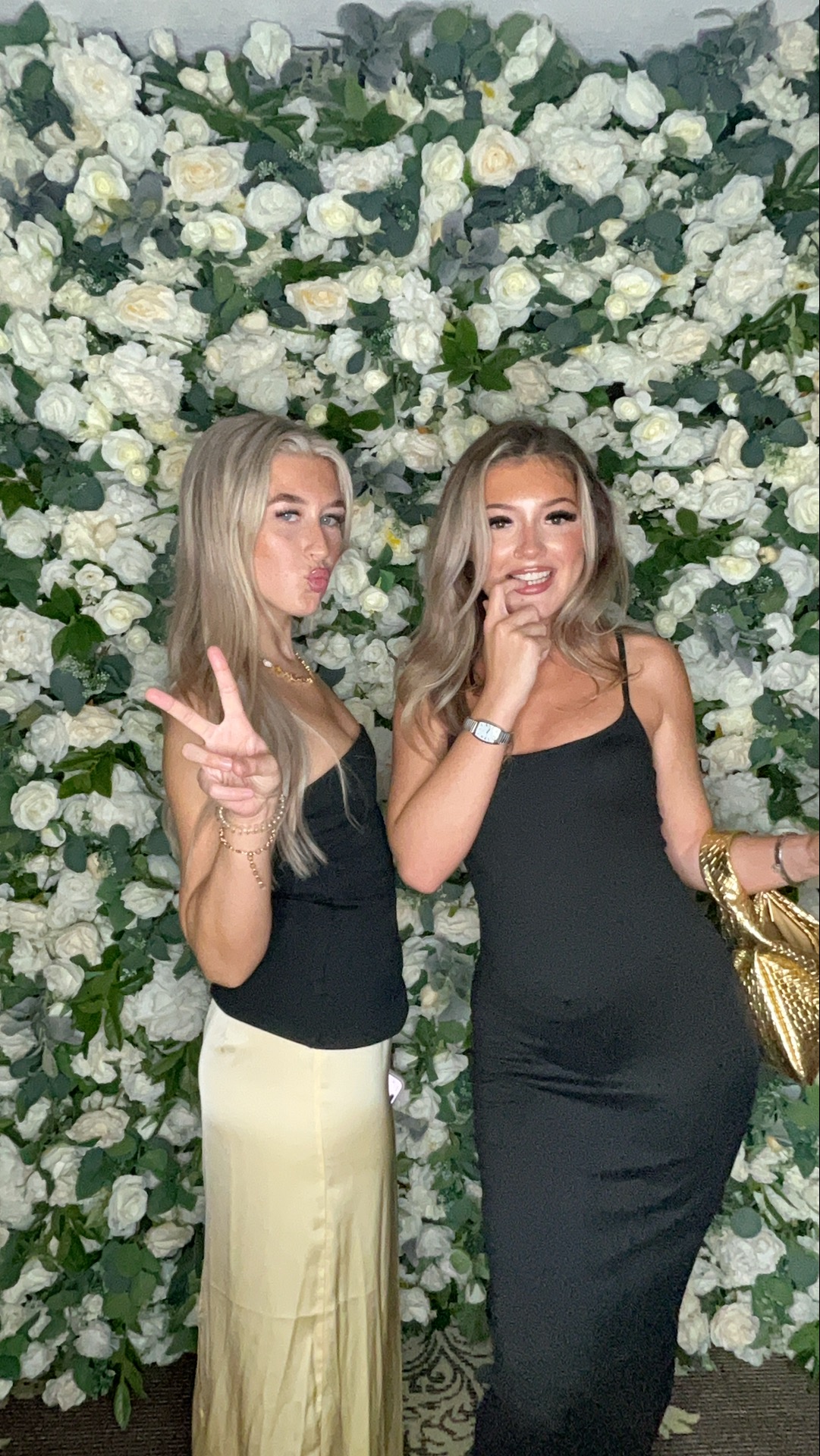 Deone & Jason Photo Booth Images  | View more photos from the event at gallery.magicimages.uk/u/MagicImages/Deone-Jason-Photo-Booth-Images