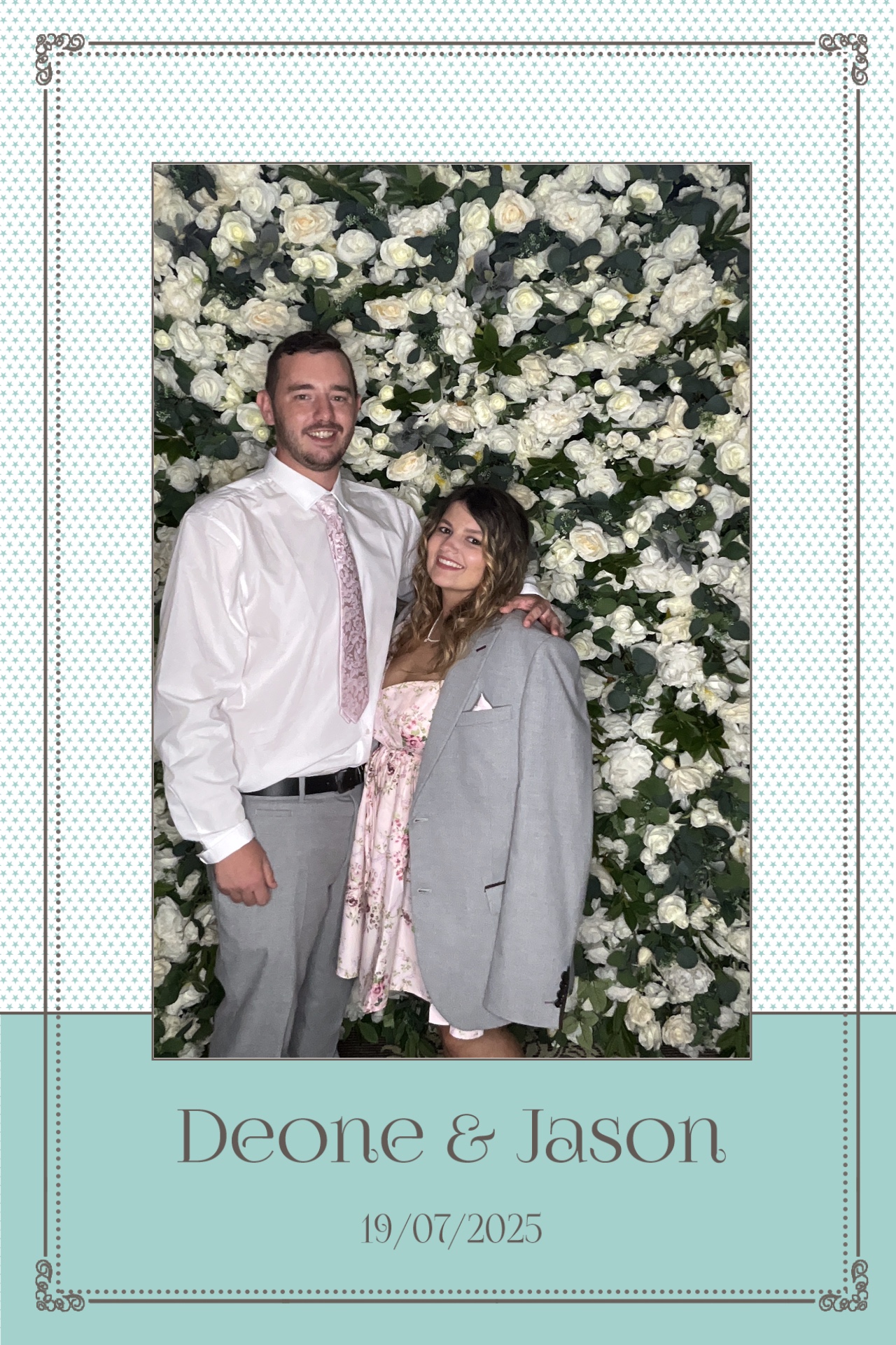 Deone & Jason Photo Booth Images  | View more photos from the event at gallery.magicimages.uk/u/MagicImages/Deone-Jason-Photo-Booth-Images