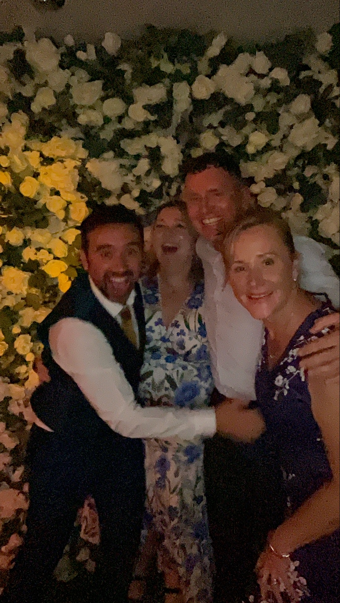 Deone & Jason Photo Booth Images  | View more photos from the event at gallery.magicimages.uk/u/MagicImages/Deone-Jason-Photo-Booth-Images