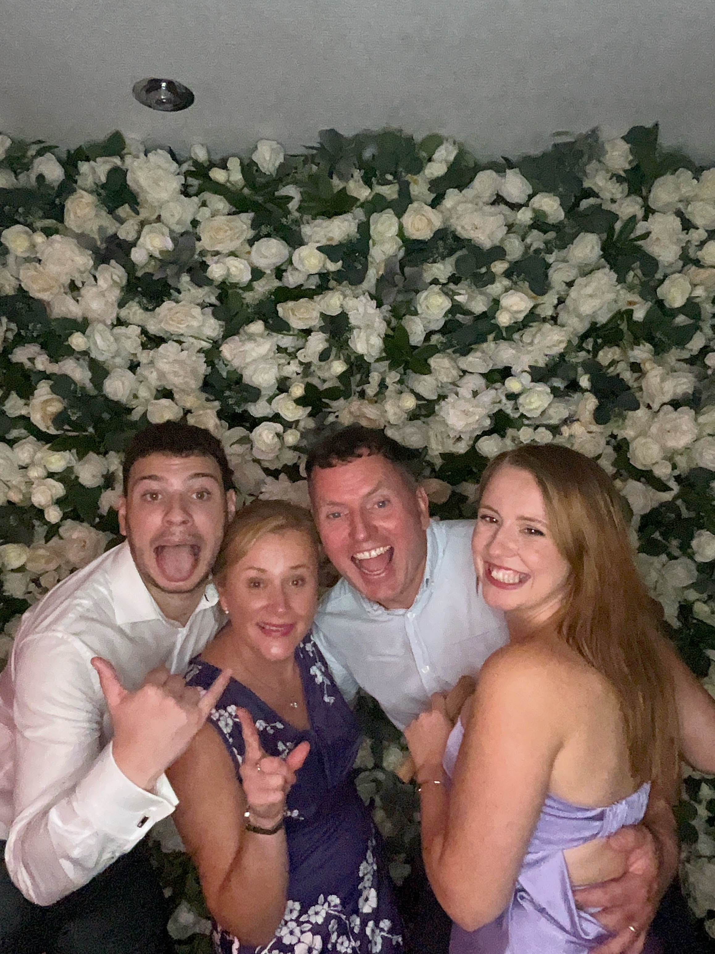 Deone & Jason Photo Booth Images  | View more photos from the event at gallery.magicimages.uk/u/MagicImages/Deone-Jason-Photo-Booth-Images