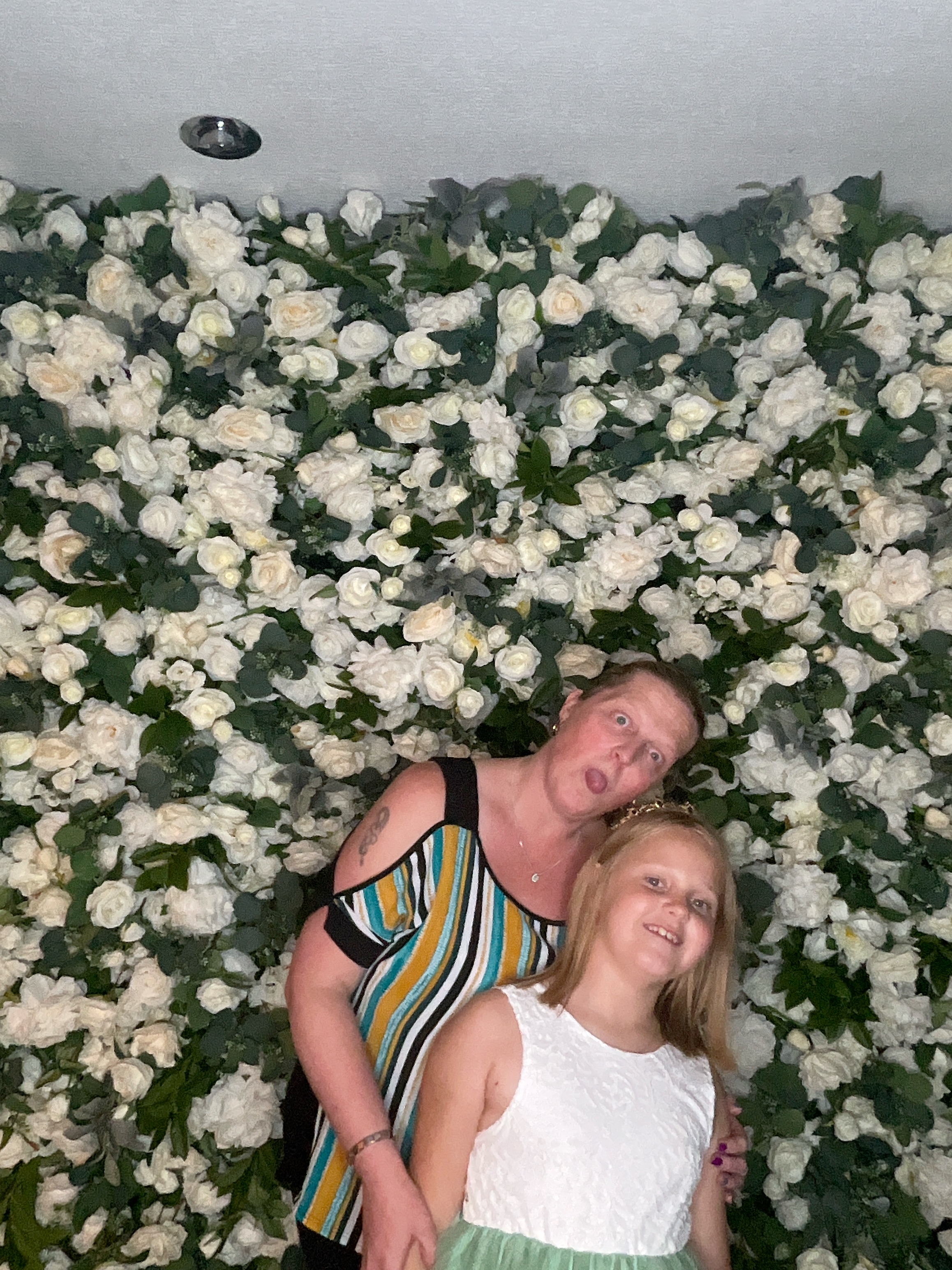 Deone & Jason Photo Booth Images  | View more photos from the event at gallery.magicimages.uk/u/MagicImages/Deone-Jason-Photo-Booth-Images