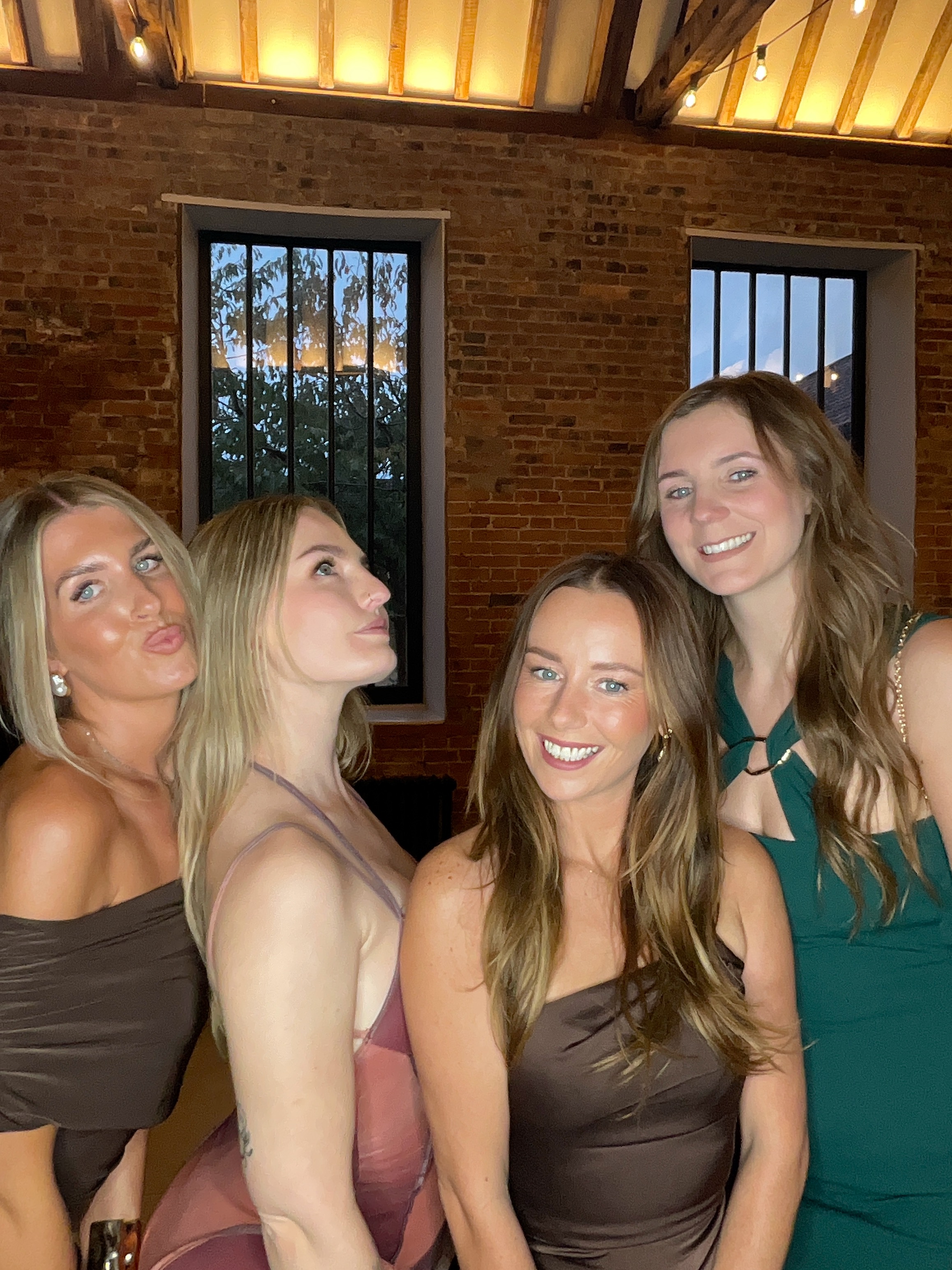 Elicia and Callum | View more photos from the event at gallery.magicimages.uk/u/MagicImages/Elicia-and-Callum