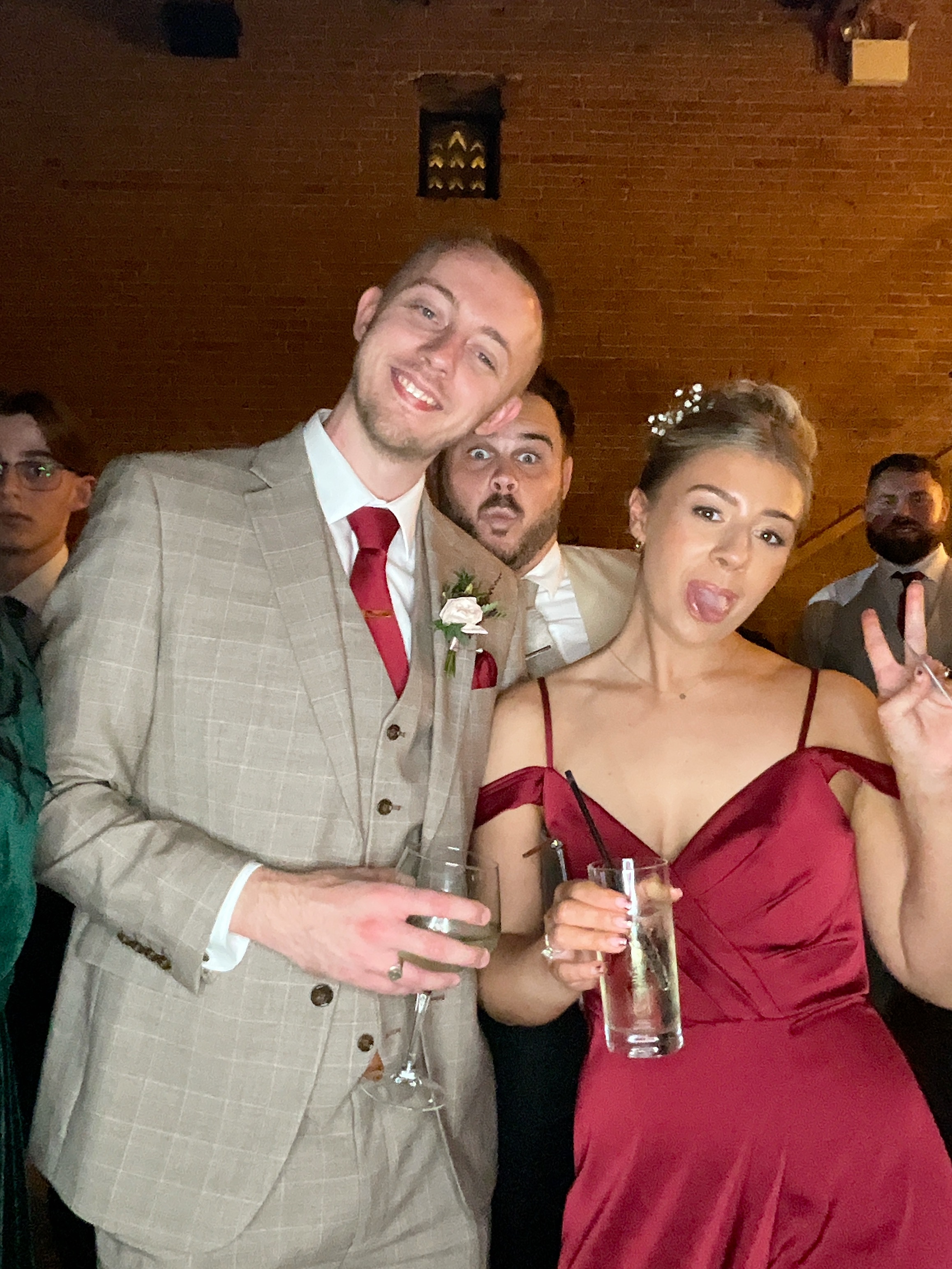 Elicia and Callum | View more photos from the event at gallery.magicimages.uk/u/MagicImages/Elicia-and-Callum