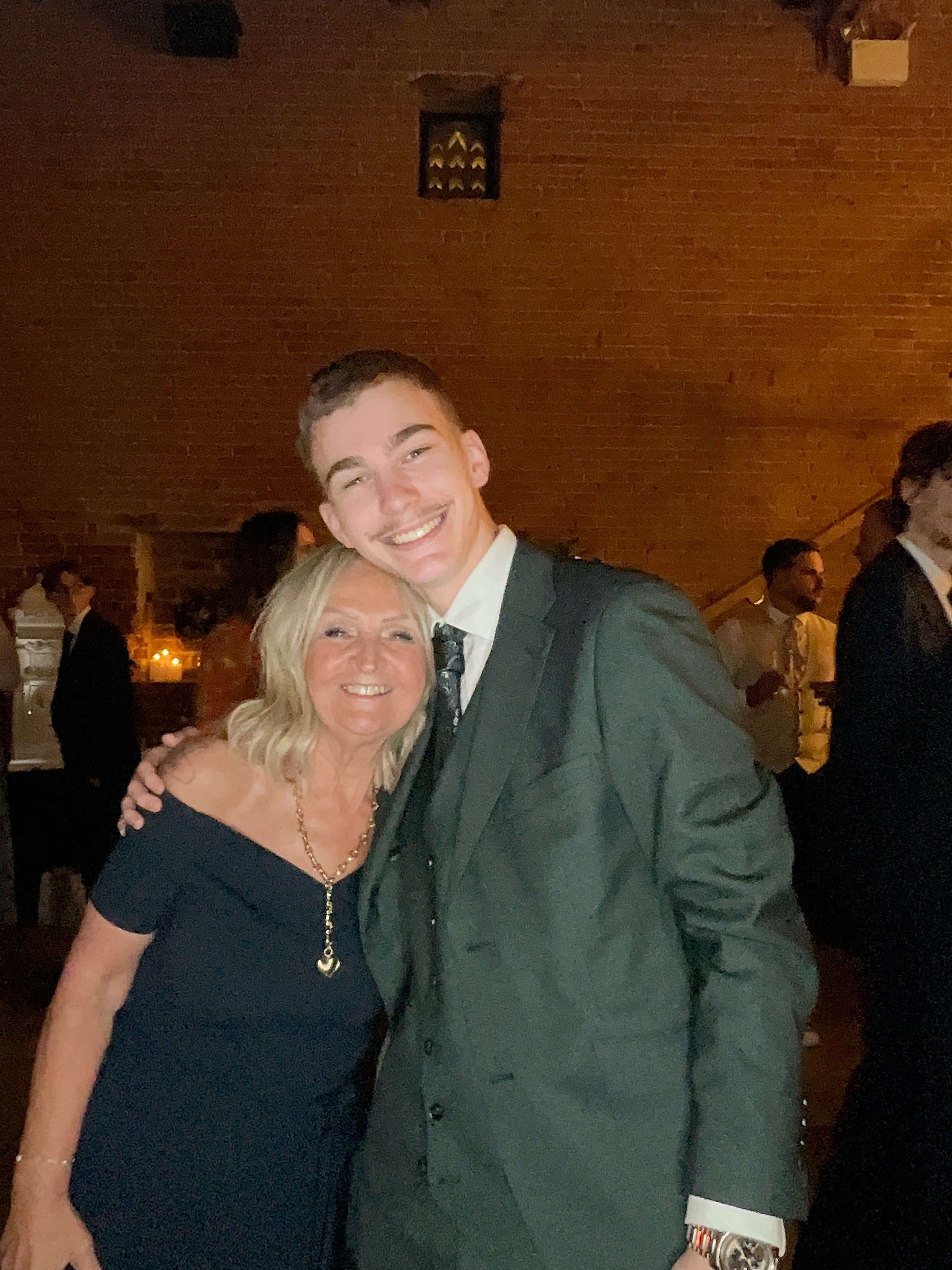 Elicia and Callum | View more photos from the event at gallery.magicimages.uk/u/MagicImages/Elicia-and-Callum