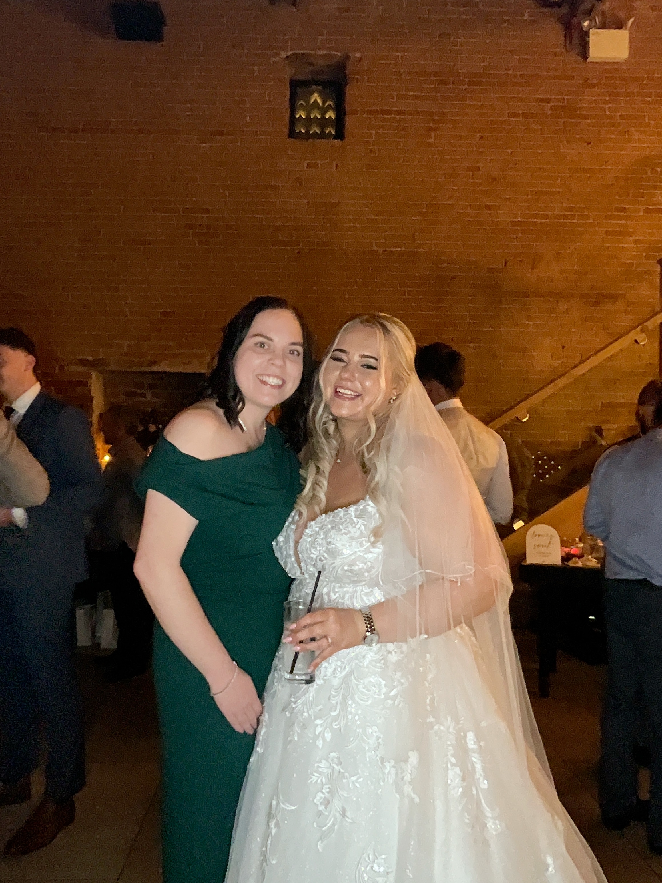 Elicia and Callum | View more photos from the event at gallery.magicimages.uk/u/MagicImages/Elicia-and-Callum