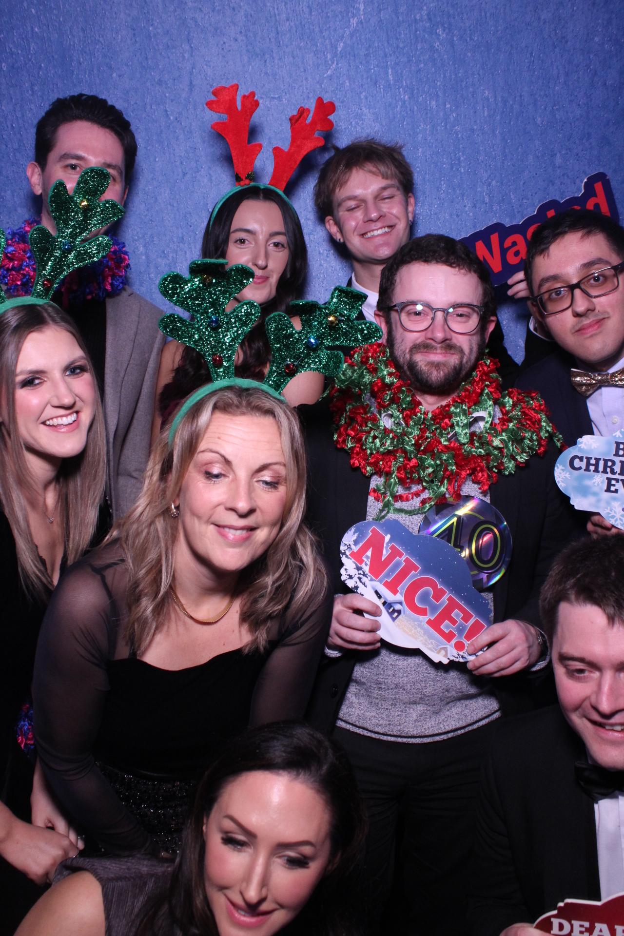 Freeths Christmas Party  | View more photos from the event at gallery.magicimages.uk/u/MagicImages/Freeths-Christmas-Party-0