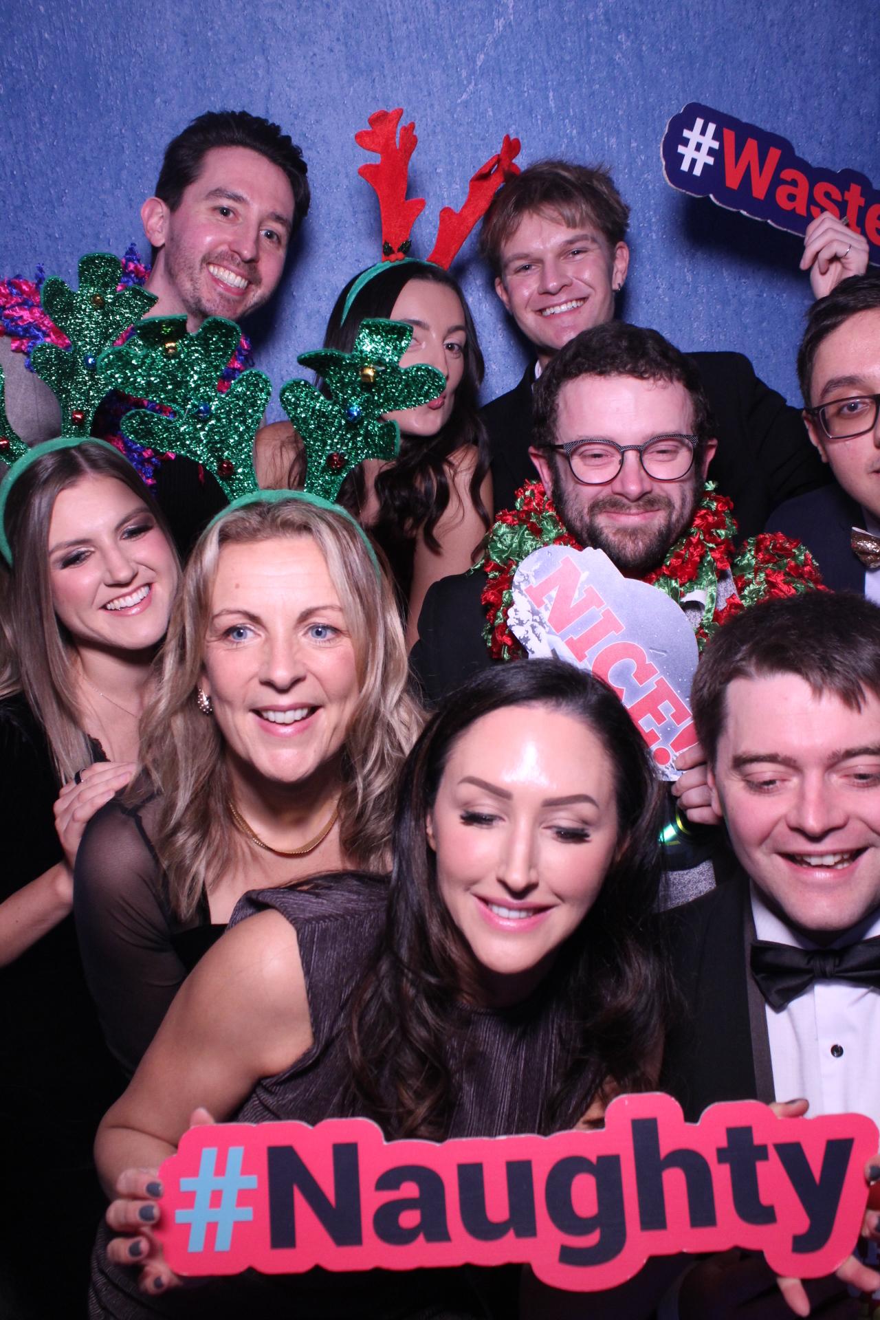 Freeths Christmas Party  | View more photos from the event at gallery.magicimages.uk/u/MagicImages/Freeths-Christmas-Party-0