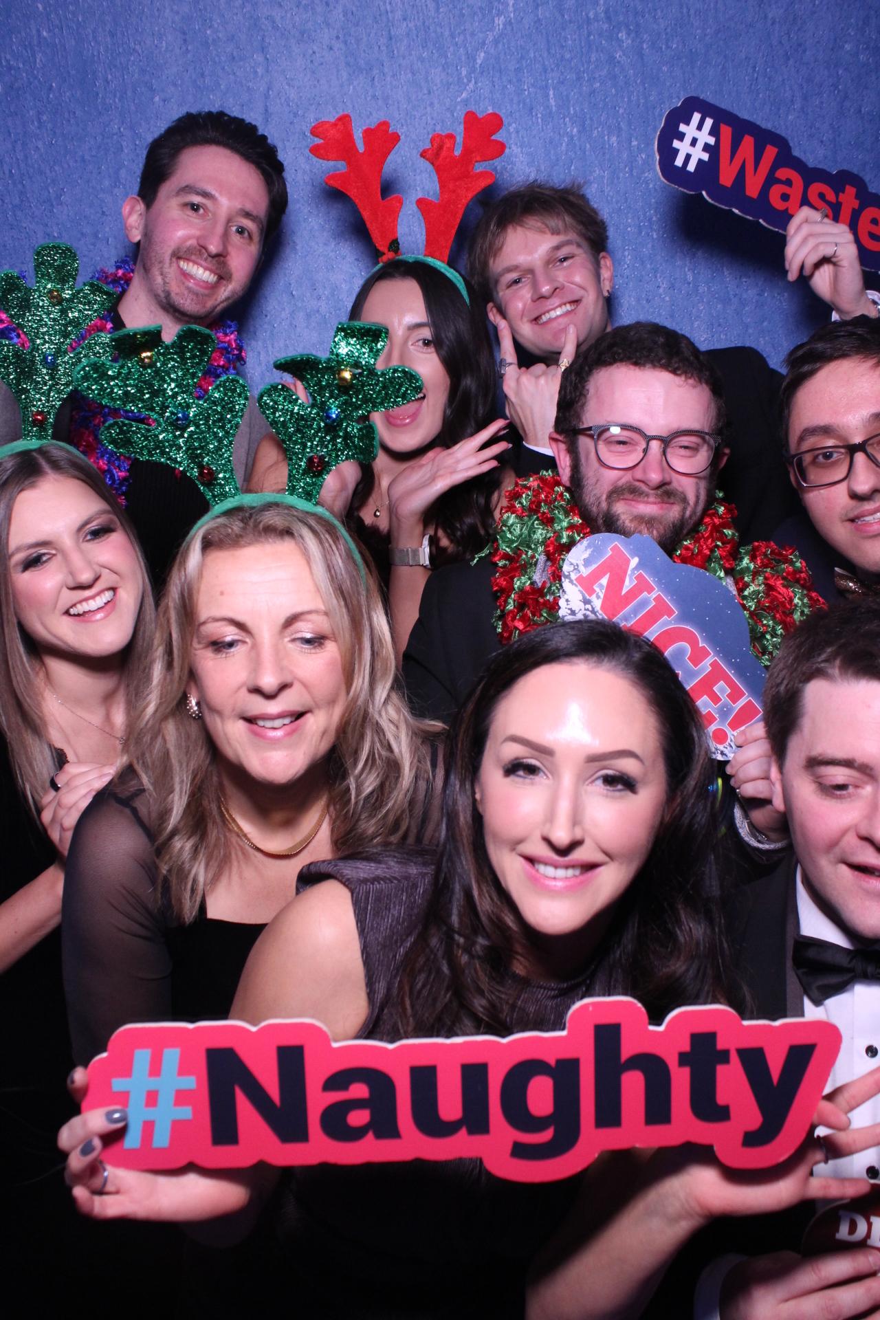 Freeths Christmas Party  | View more photos from the event at gallery.magicimages.uk/u/MagicImages/Freeths-Christmas-Party-0