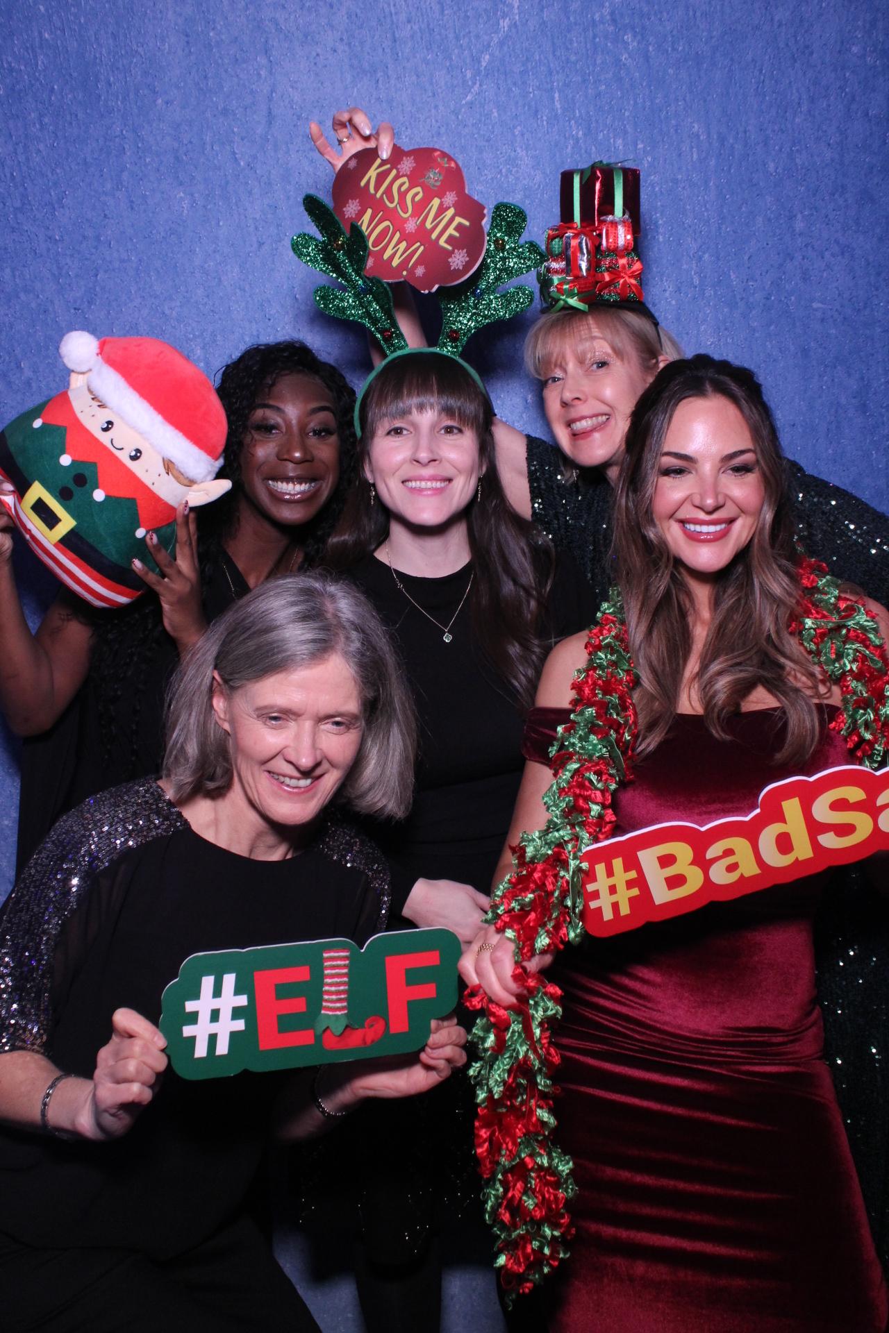 Freeths Christmas Party  | View more photos from the event at gallery.magicimages.uk/u/MagicImages/Freeths-Christmas-Party-0