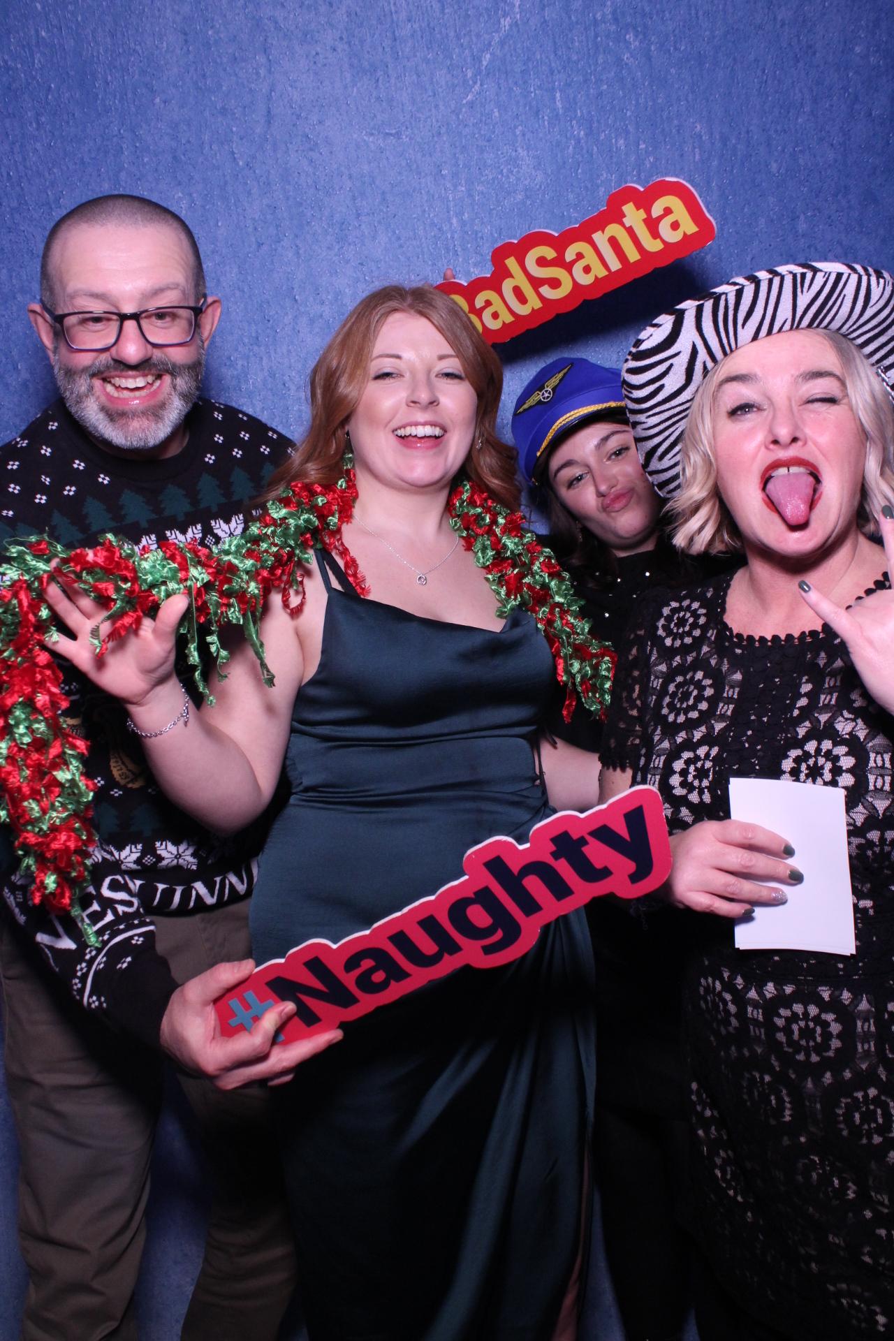 Freeths Christmas Party  | View more photos from the event at gallery.magicimages.uk/u/MagicImages/Freeths-Christmas-Party-0