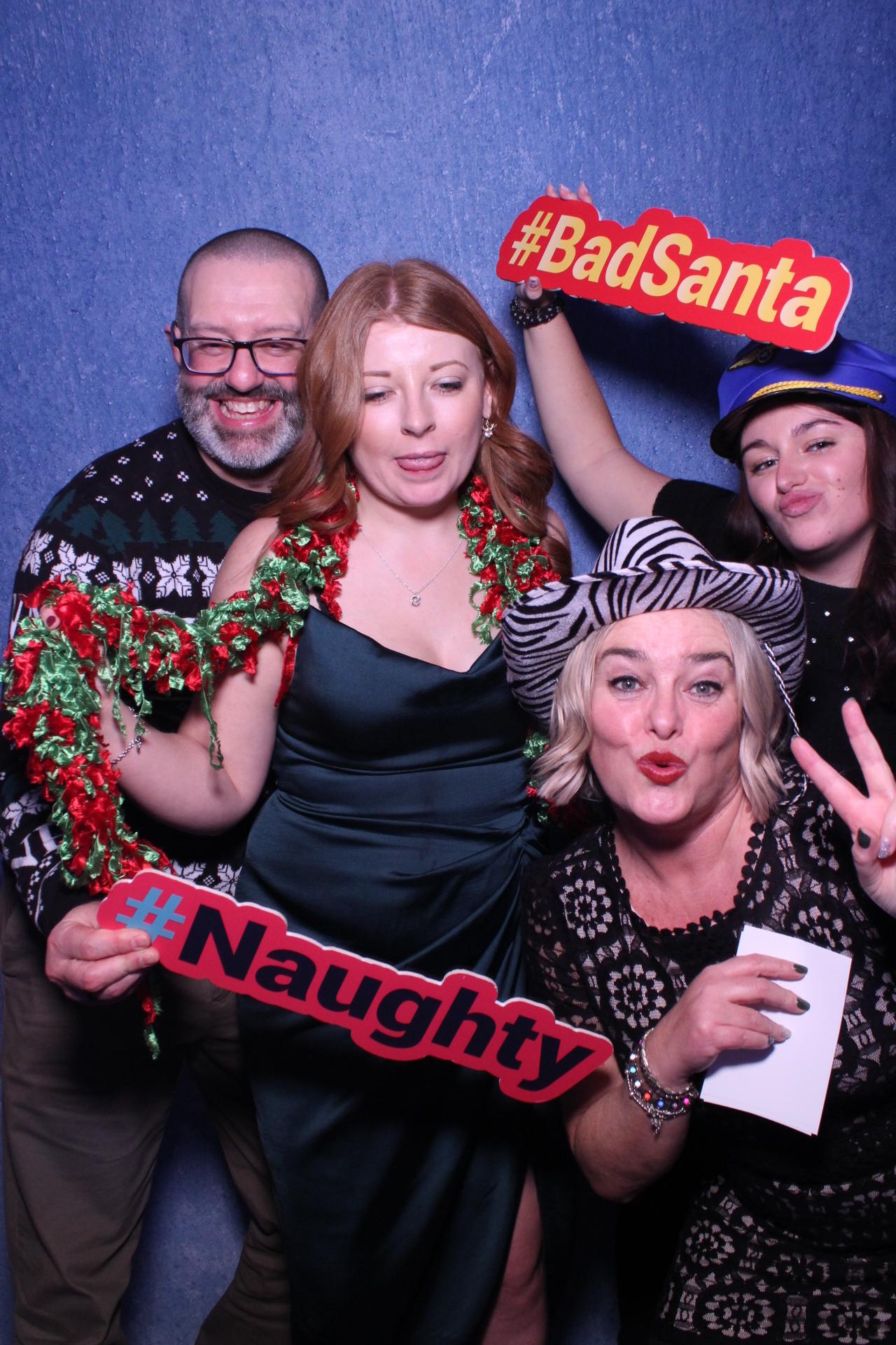 Freeths Christmas Party  | View more photos from the event at gallery.magicimages.uk/u/MagicImages/Freeths-Christmas-Party-0