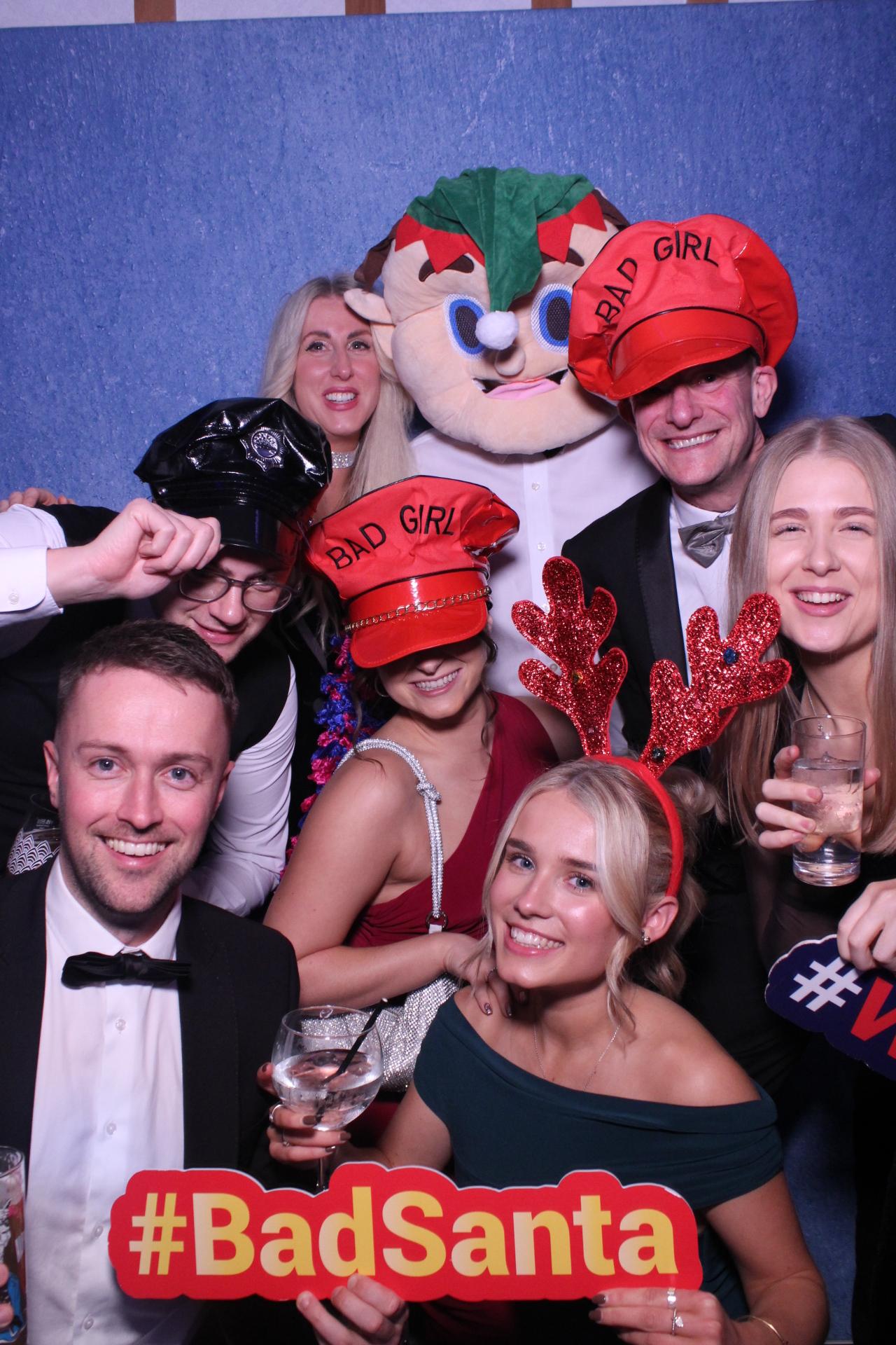 Freeths Christmas Party  | View more photos from the event at gallery.magicimages.uk/u/MagicImages/Freeths-Christmas-Party-0