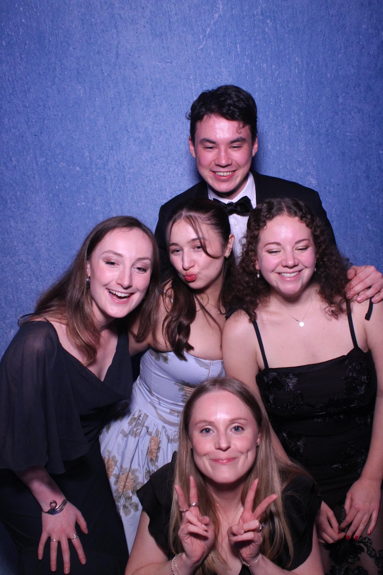 Freeths Christmas Party  | View more photos from the event at gallery.magicimages.uk/u/MagicImages/Freeths-Christmas-Party-0