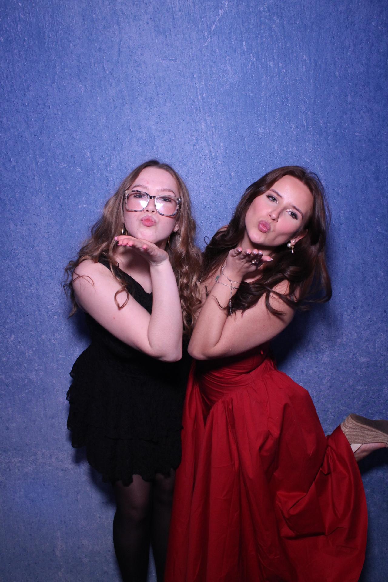 Freeths Christmas Party  | View more photos from the event at gallery.magicimages.uk/u/MagicImages/Freeths-Christmas-Party-0