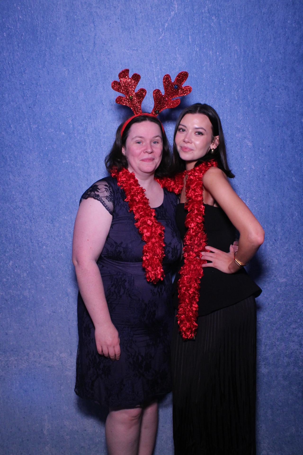 Freeths Christmas Party  | View more photos from the event at gallery.magicimages.uk/u/MagicImages/Freeths-Christmas-Party-0