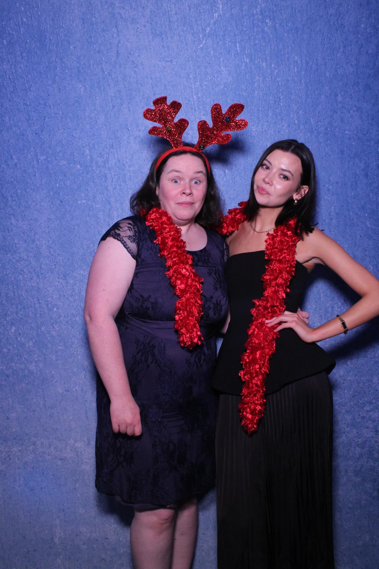 Freeths Christmas Party  | View more photos from the event at gallery.magicimages.uk/u/MagicImages/Freeths-Christmas-Party-0