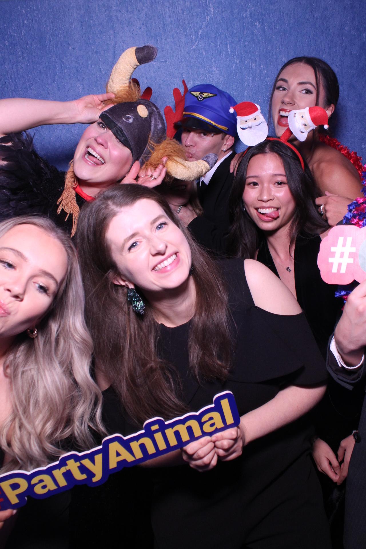 Freeths Christmas Party  | View more photos from the event at gallery.magicimages.uk/u/MagicImages/Freeths-Christmas-Party-0