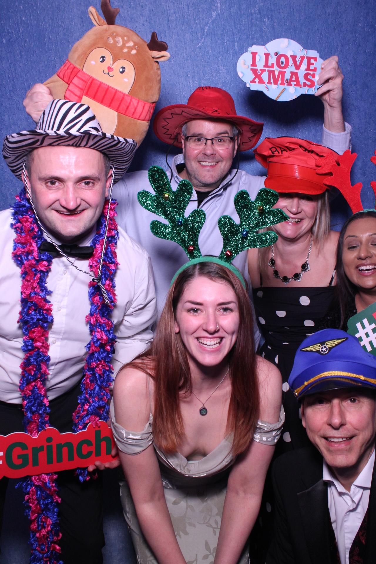 Freeths Christmas Party  | View more photos from the event at gallery.magicimages.uk/u/MagicImages/Freeths-Christmas-Party-0