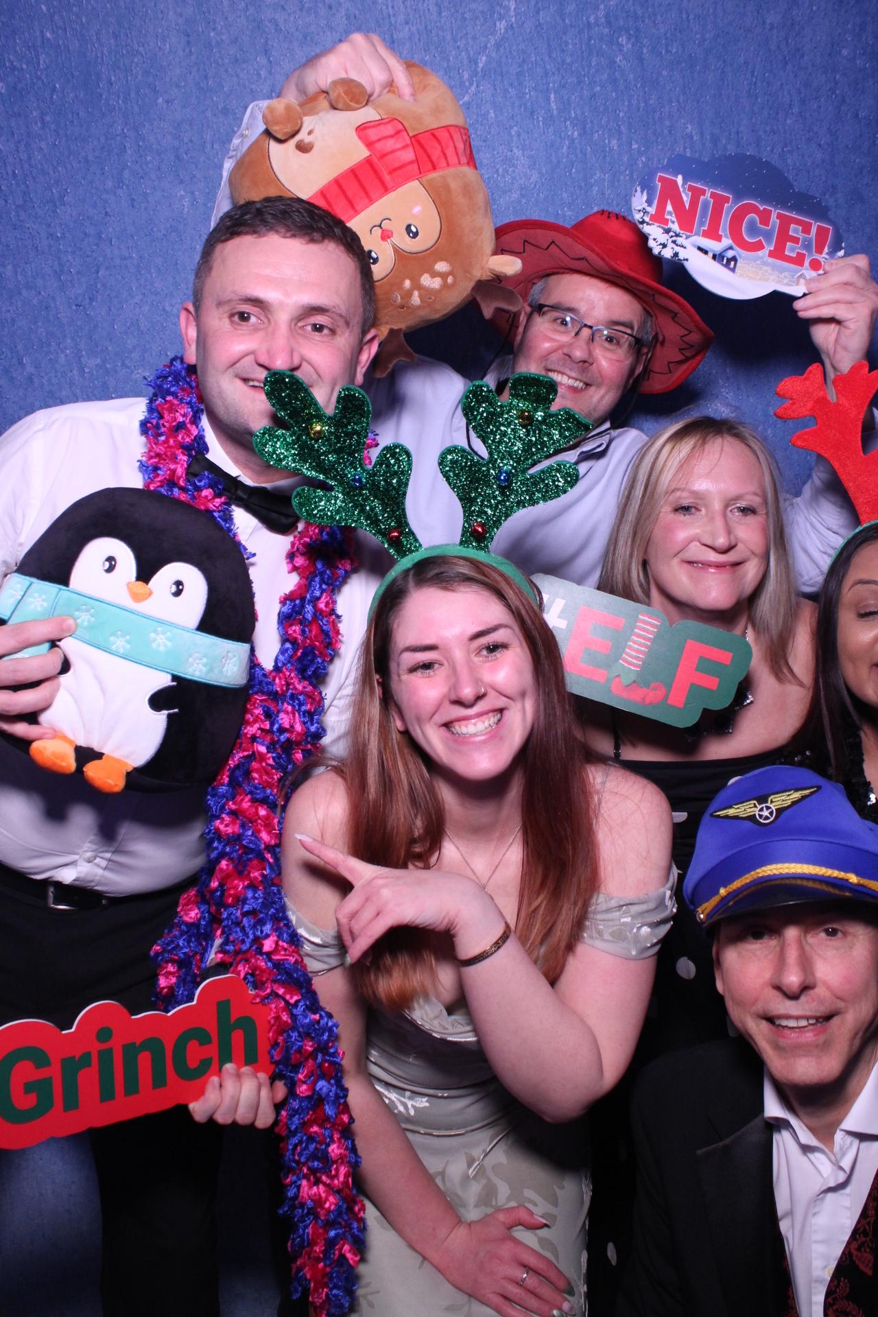 Freeths Christmas Party  | View more photos from the event at gallery.magicimages.uk/u/MagicImages/Freeths-Christmas-Party-0