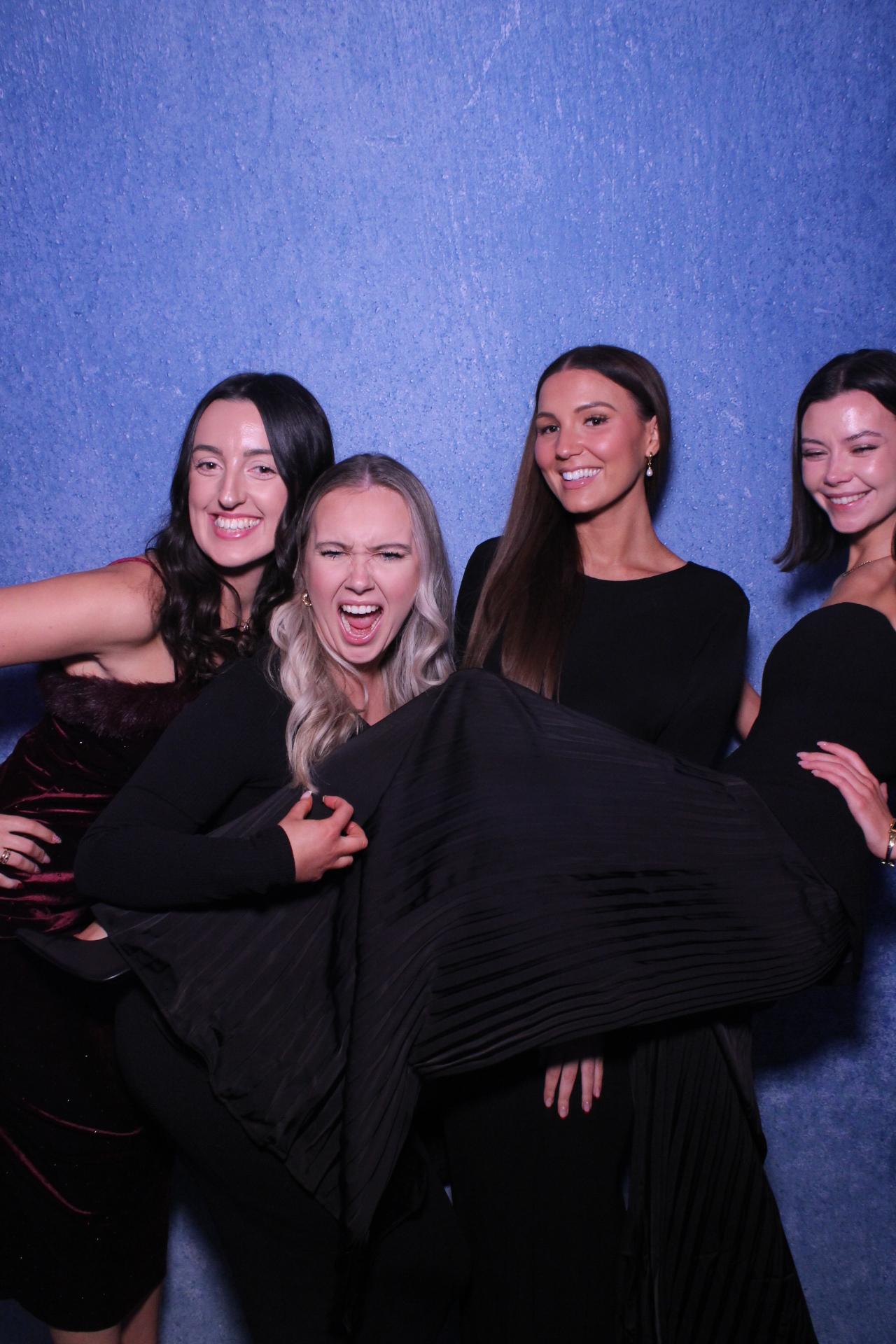 Freeths Christmas Party  | View more photos from the event at gallery.magicimages.uk/u/MagicImages/Freeths-Christmas-Party-0