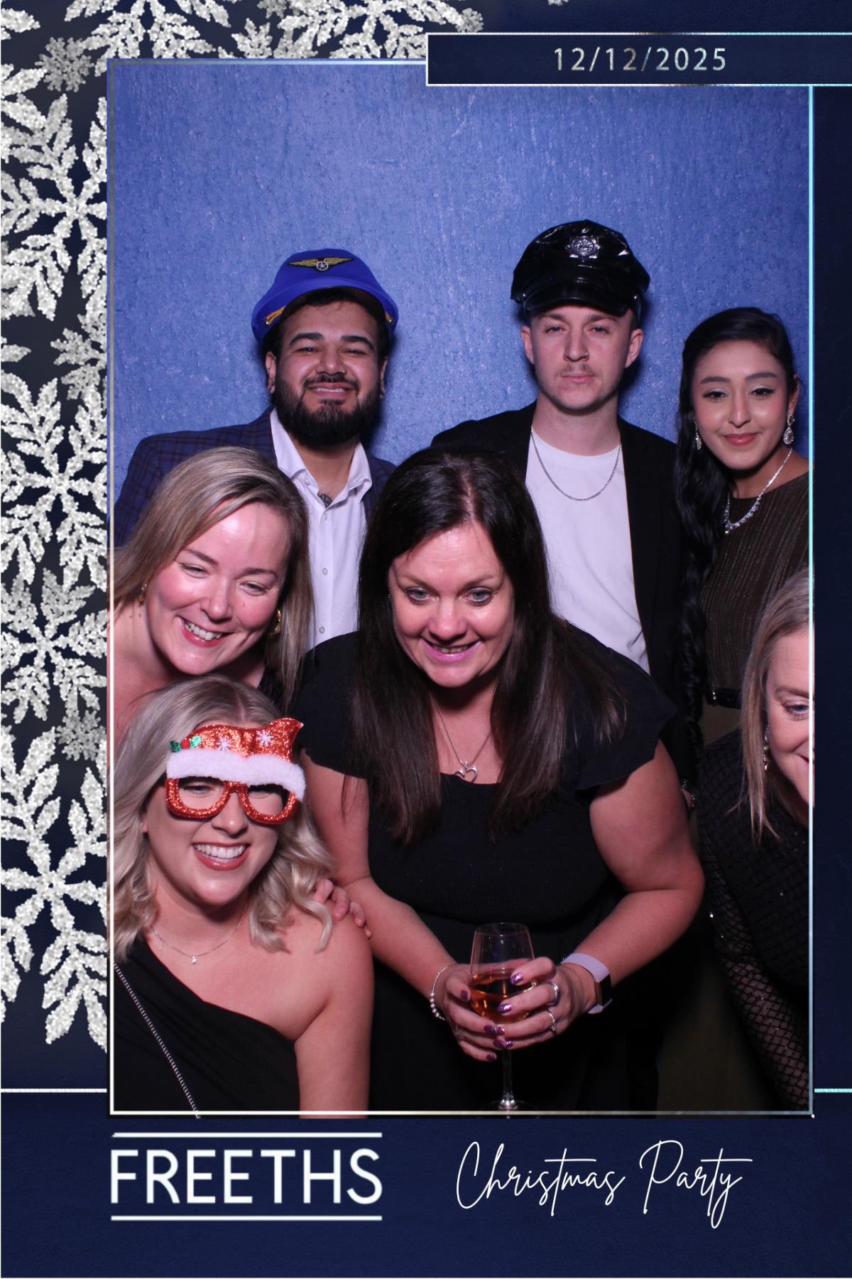 Freeths Christmas Party  | View more photos from the event at gallery.magicimages.uk/u/MagicImages/Freeths-Christmas-Party-0