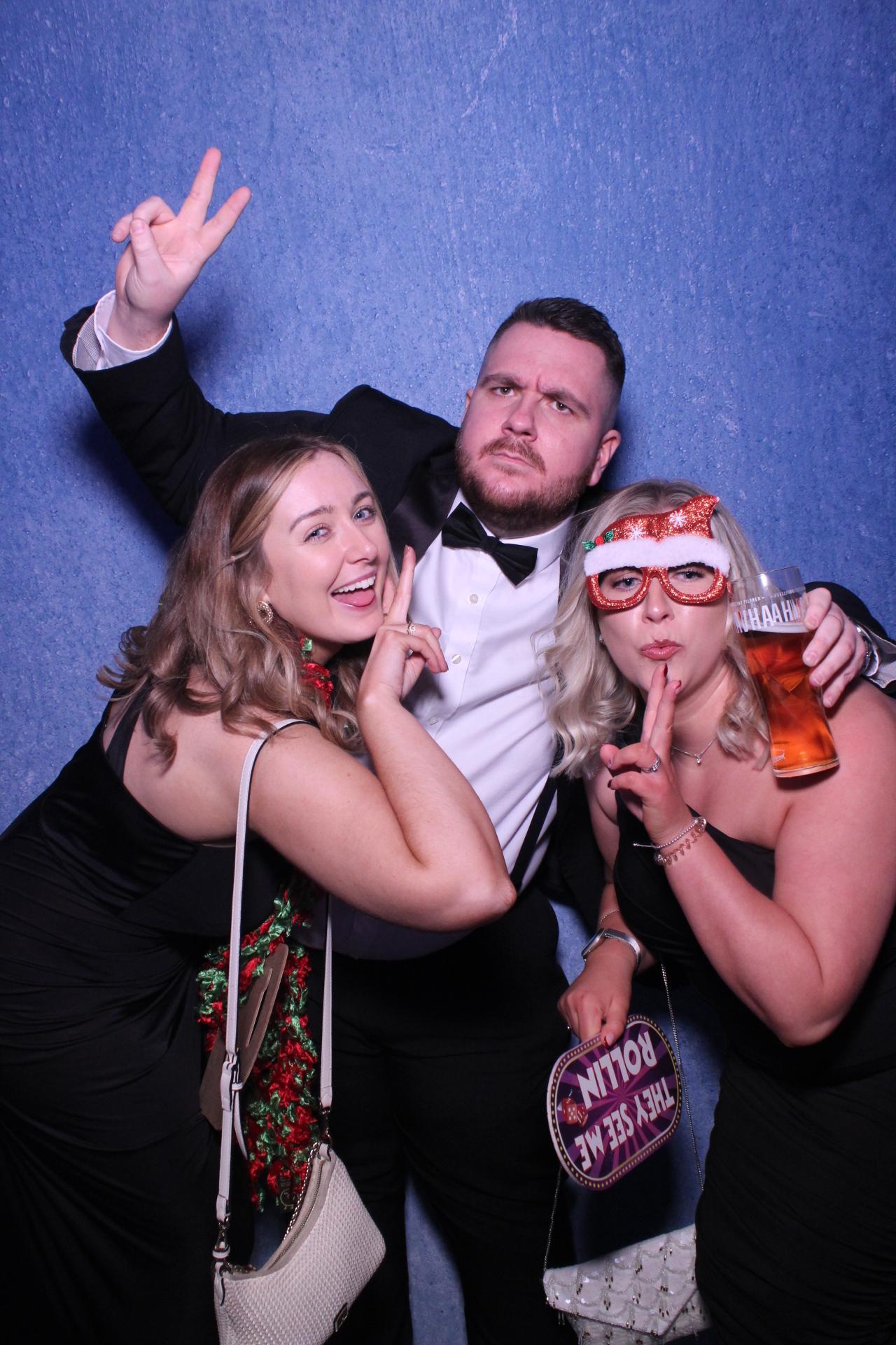 Freeths Christmas Party  | View more photos from the event at gallery.magicimages.uk/u/MagicImages/Freeths-Christmas-Party-0