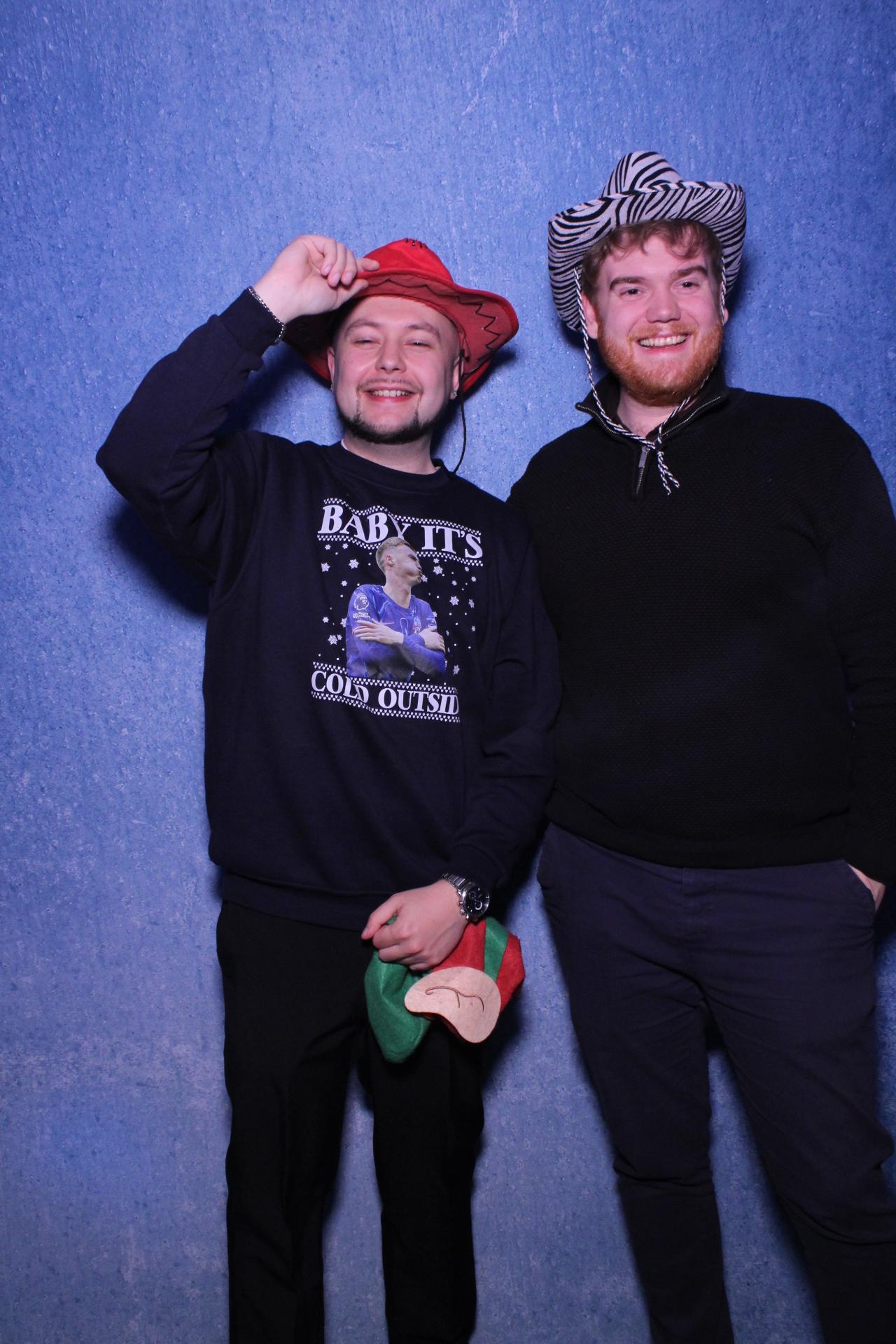 Freeths Christmas Party  | View more photos from the event at gallery.magicimages.uk/u/MagicImages/Freeths-Christmas-Party-0