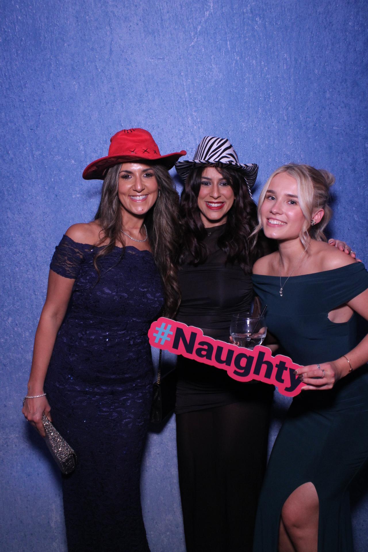 Freeths Christmas Party  | View more photos from the event at gallery.magicimages.uk/u/MagicImages/Freeths-Christmas-Party-0