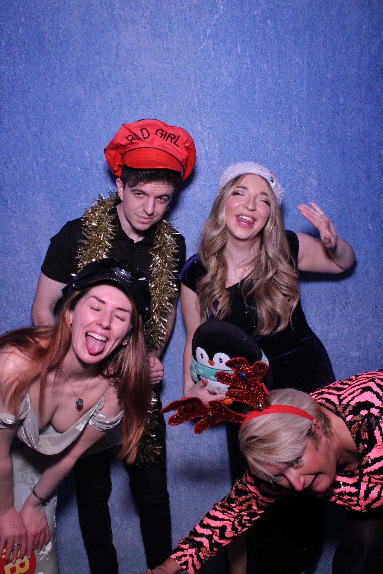 Freeths Christmas Party  | View more photos from the event at gallery.magicimages.uk/u/MagicImages/Freeths-Christmas-Party-0