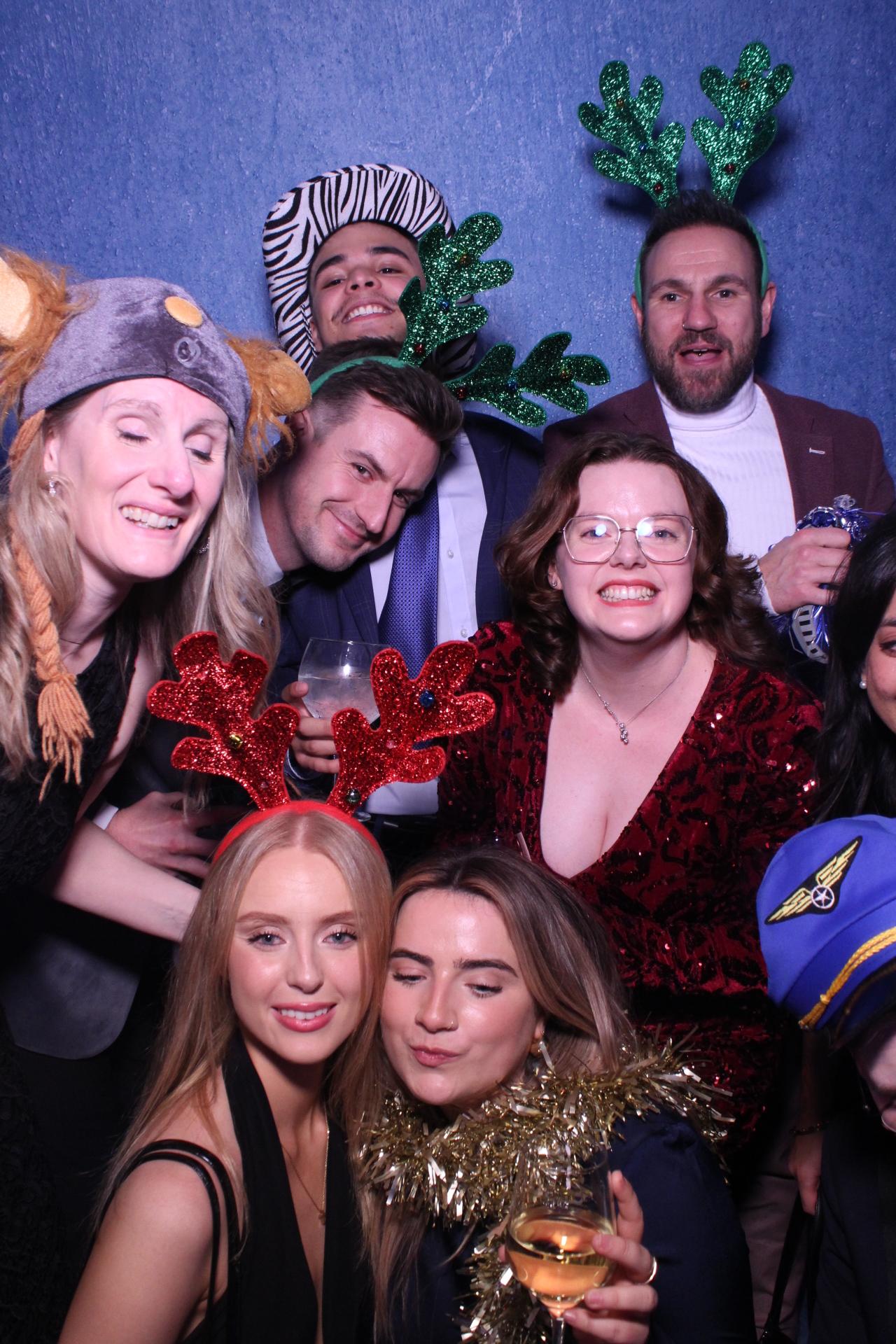 Freeths Christmas Party  | View more photos from the event at gallery.magicimages.uk/u/MagicImages/Freeths-Christmas-Party-0