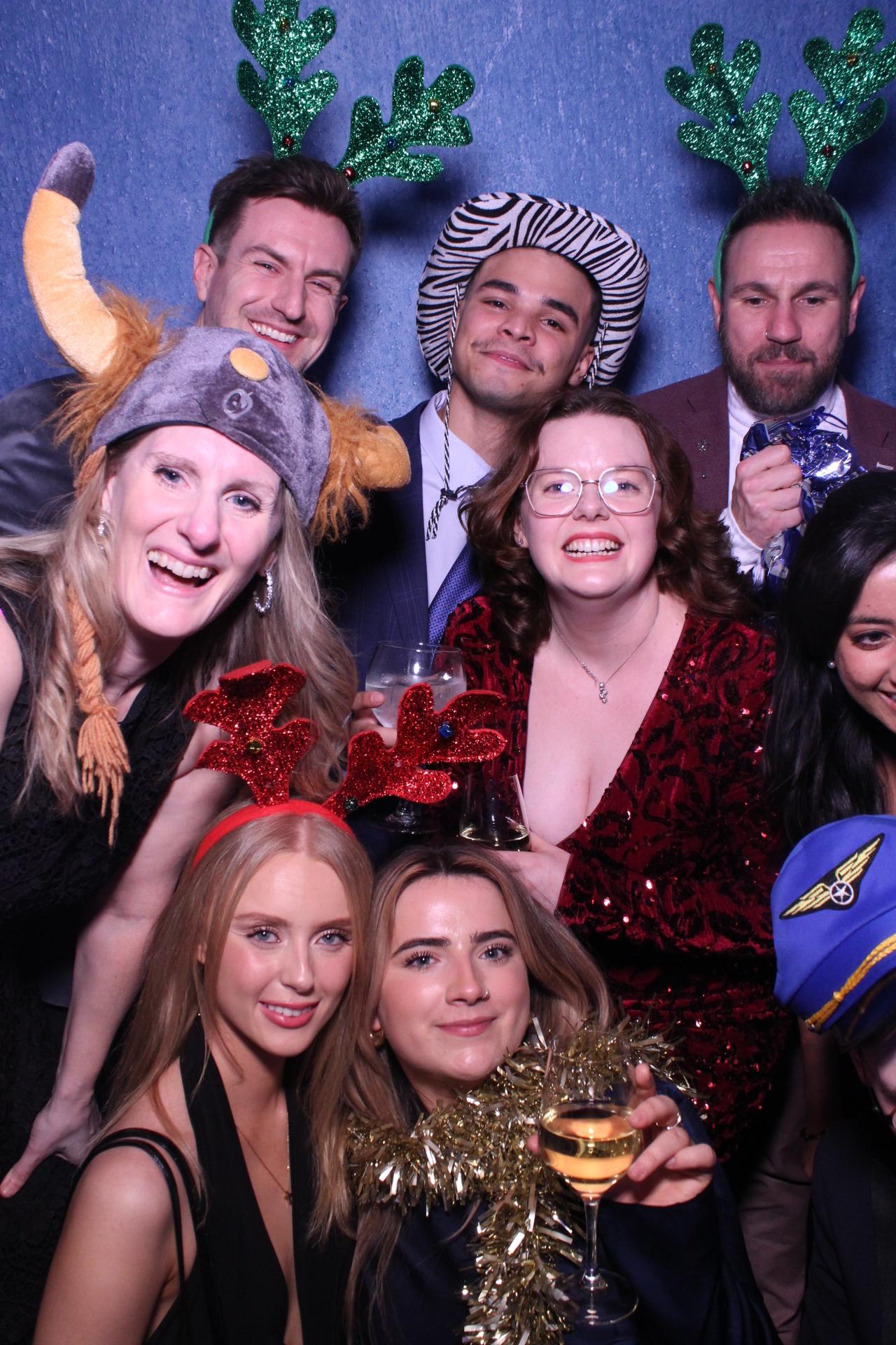 Freeths Christmas Party  | View more photos from the event at gallery.magicimages.uk/u/MagicImages/Freeths-Christmas-Party-0