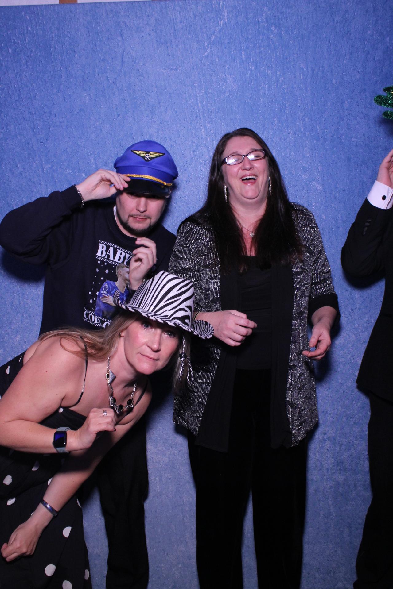 Freeths Christmas Party  | View more photos from the event at gallery.magicimages.uk/u/MagicImages/Freeths-Christmas-Party-0